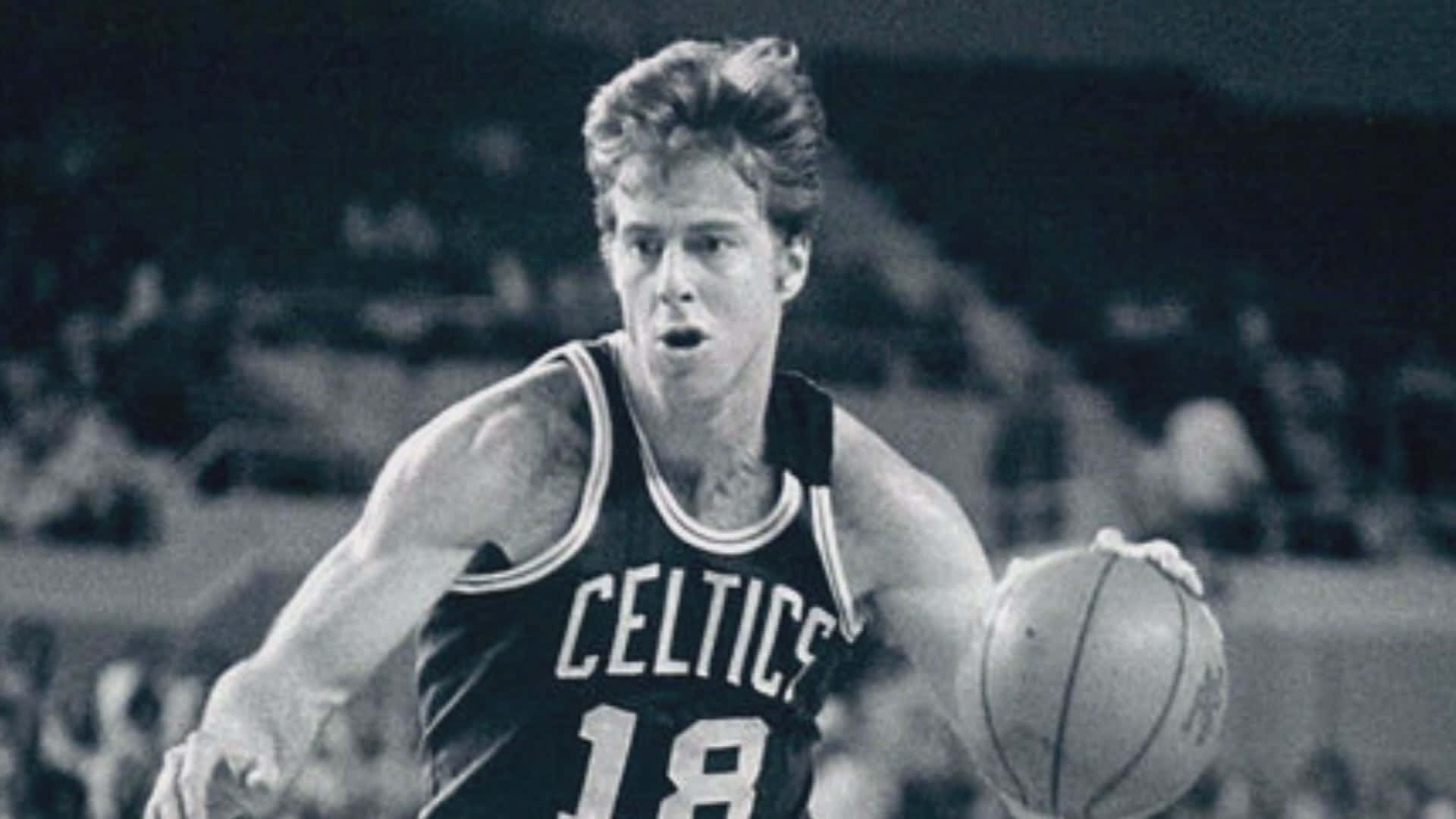 Dave Cowens In Black And White Picture