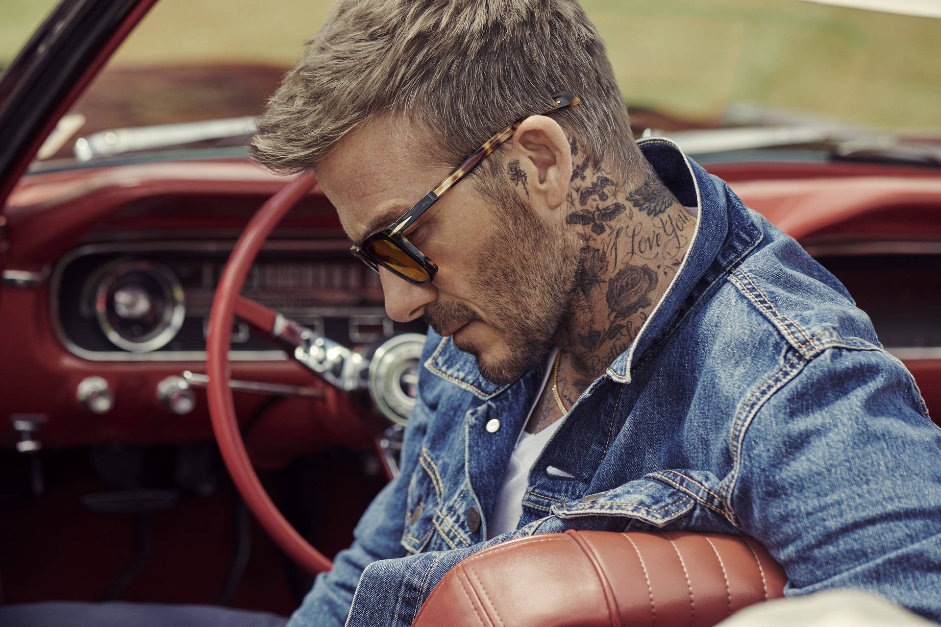 David Beckham Embraces His Love of Eyewear Wallpaper