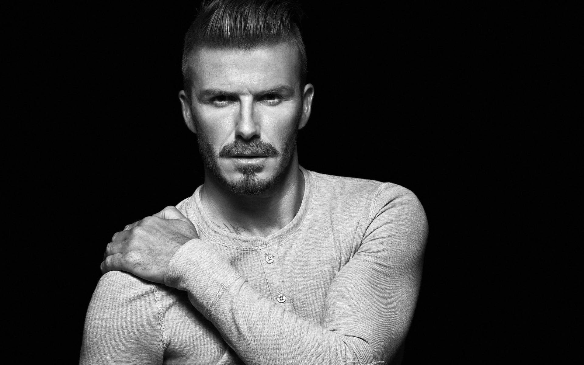 David Beckham rocks a stylish undercut hairstyle Wallpaper