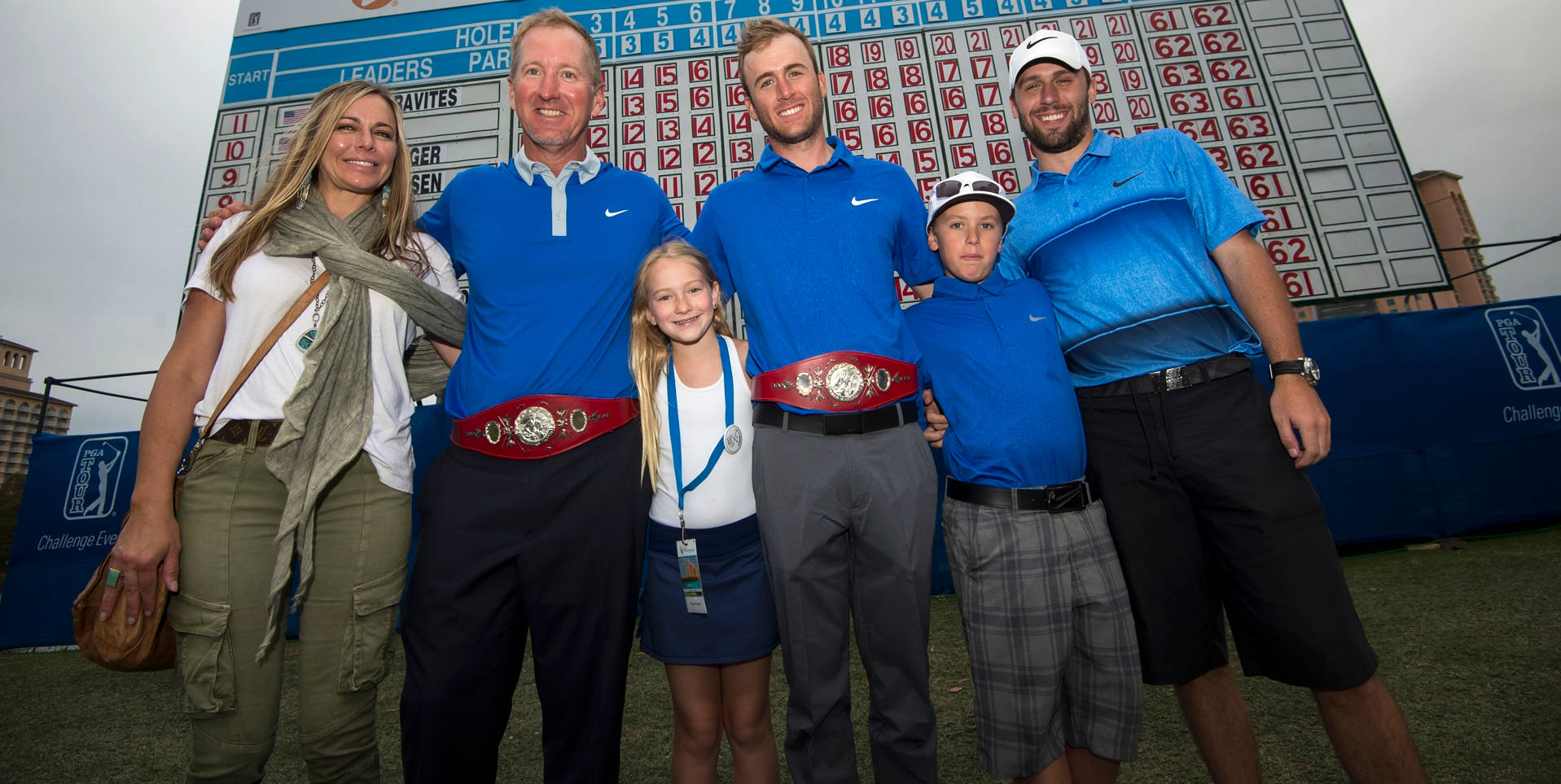 David Duval With Wife And Kids Wallpaper