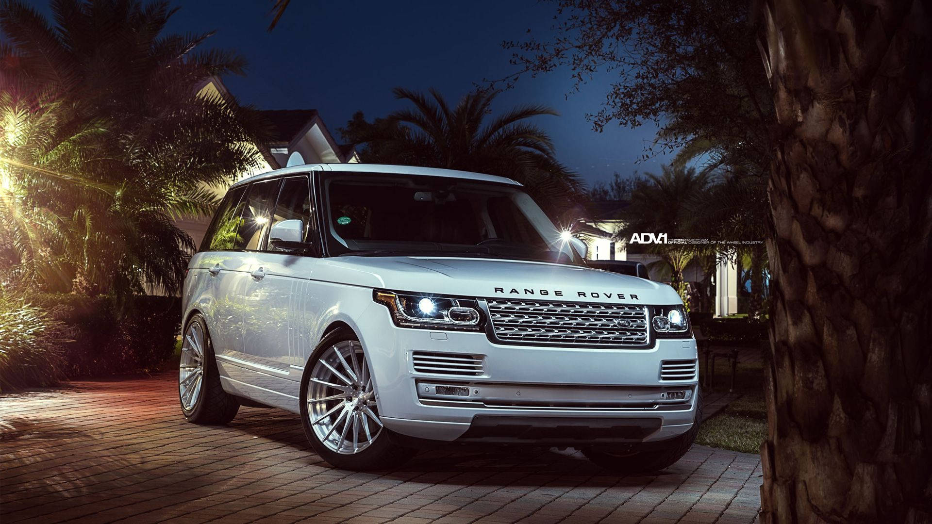 Dazzling Land Rover Picture