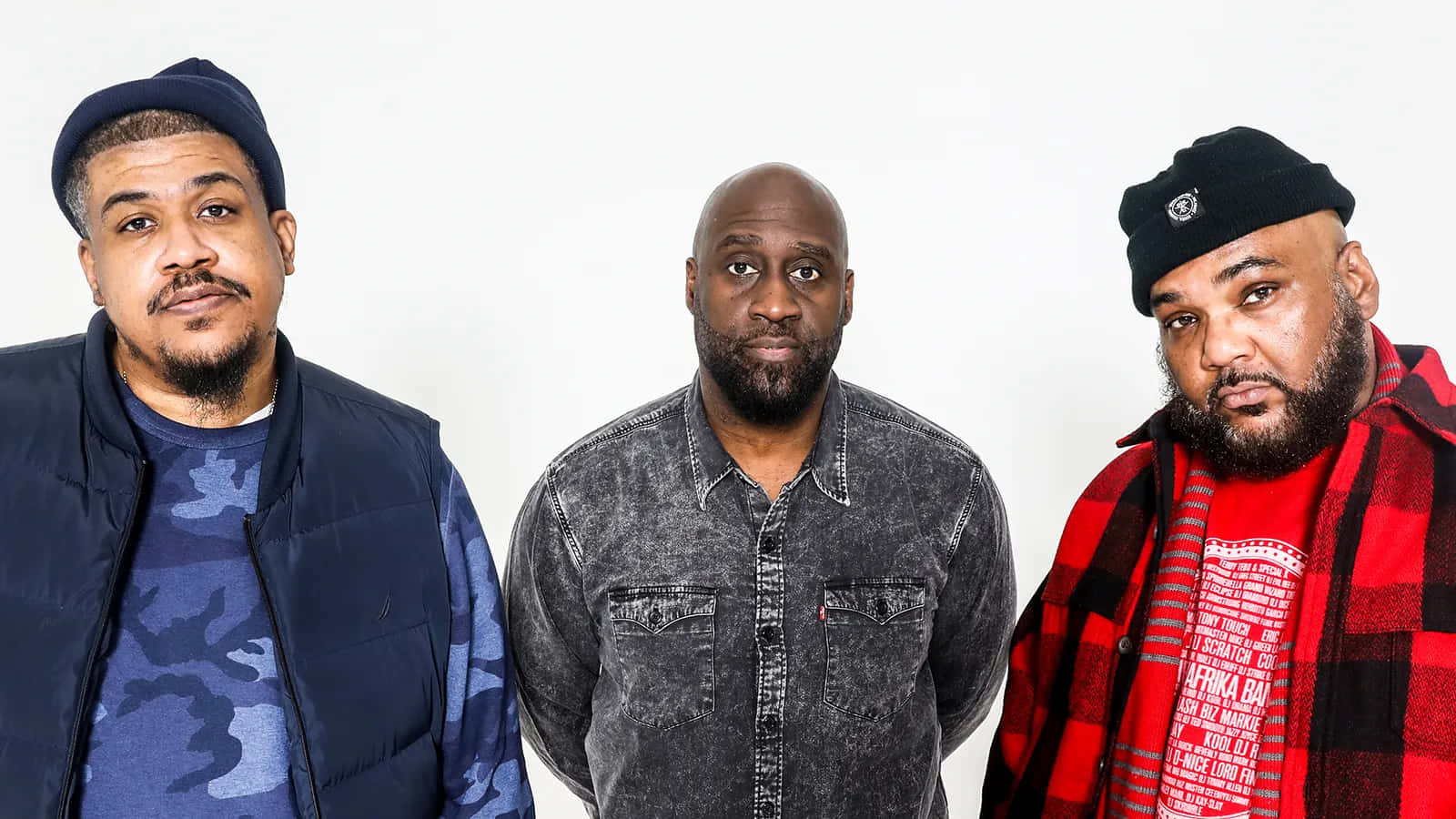Acclaimed trio De La Soul have been leading the Hip Hop scene since their debut with 3 Feet High and Rising. Wallpaper