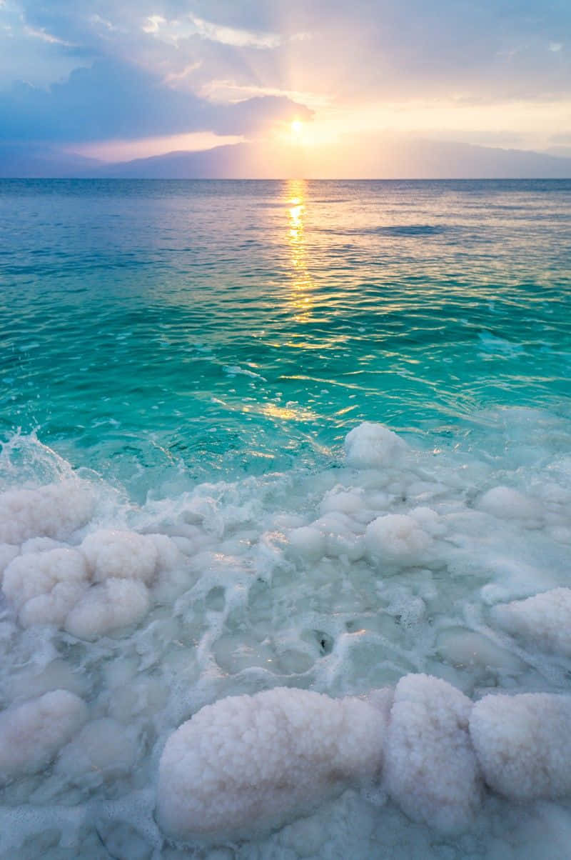 Dödahavet Saltklumpar Solnedgång. Wallpaper