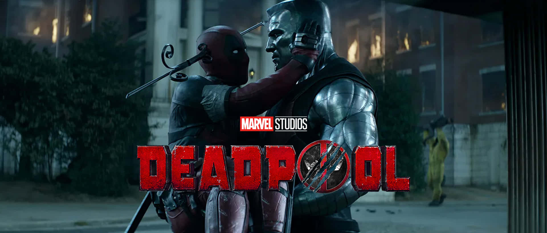 Deadpooly Colossus En Acción Fondo de pantalla