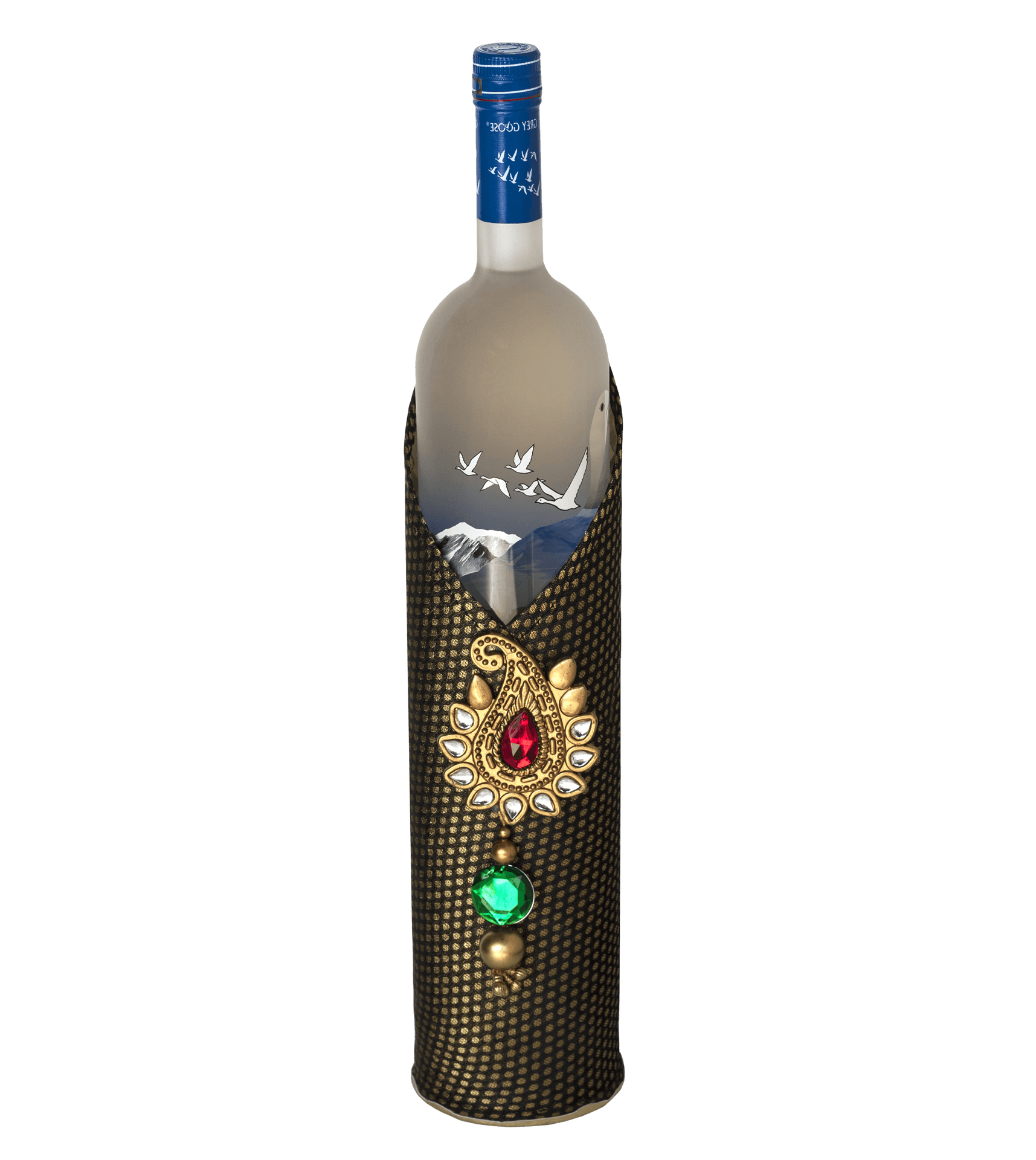 Decorative Wine Bottlewith Jeweled Netting PNG