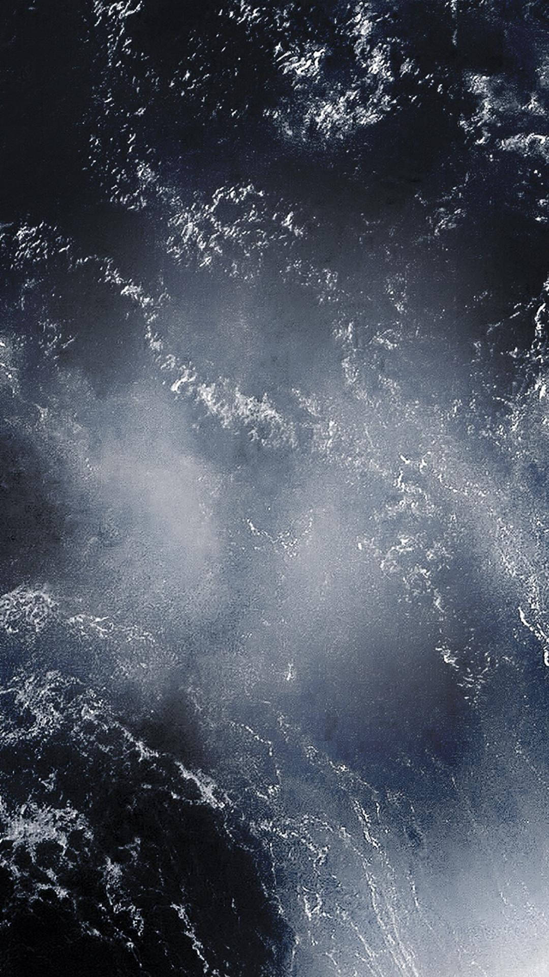 Deep Ocean Waves Dark Mode Wallpaper