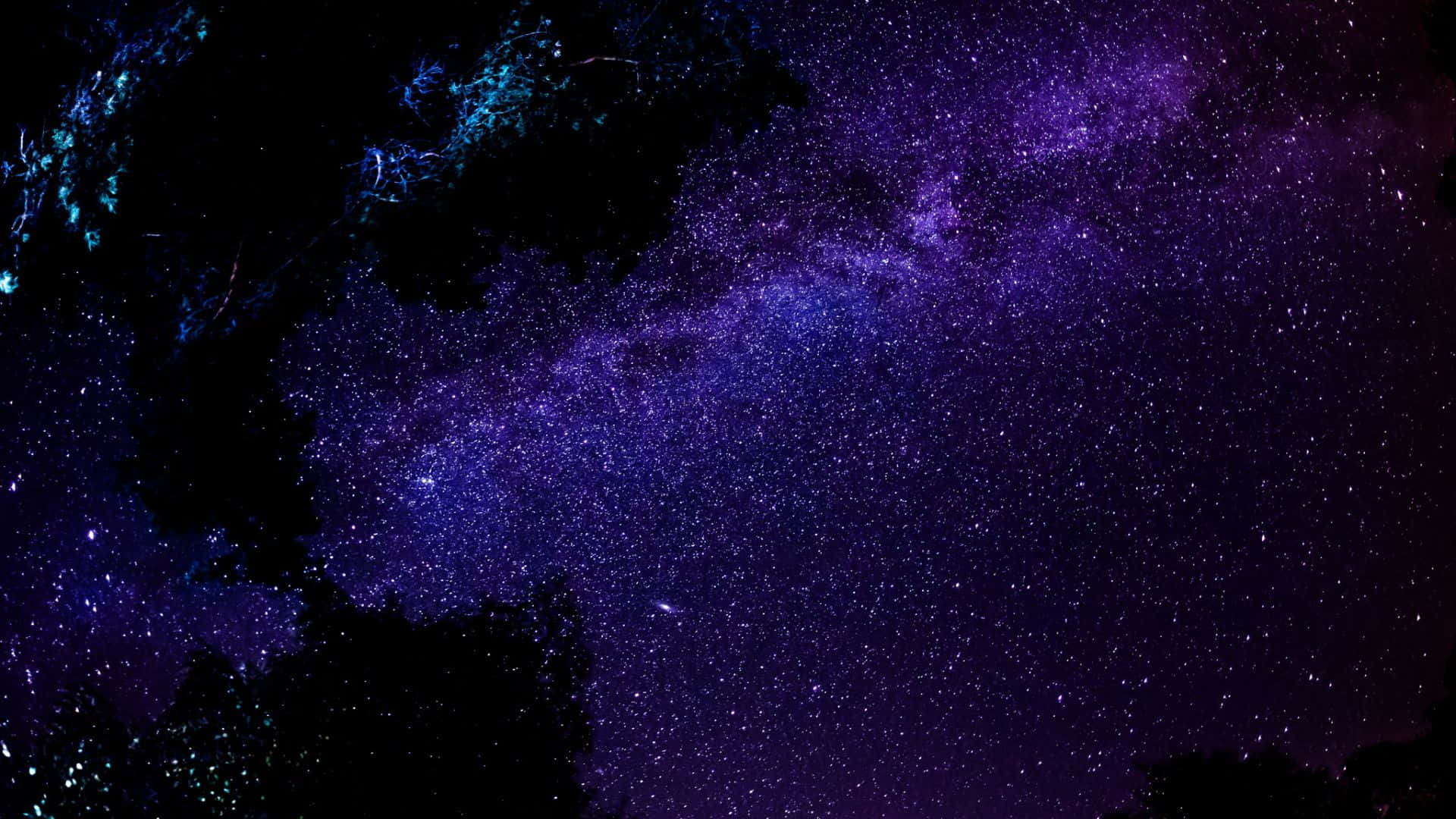 Imágenespúrpura Del Espacio Profundo