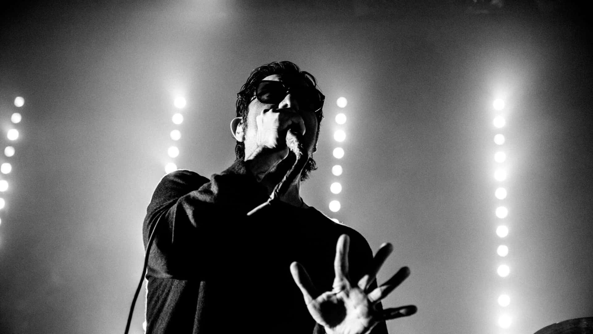 Deftones Live Framträdande Wallpaper