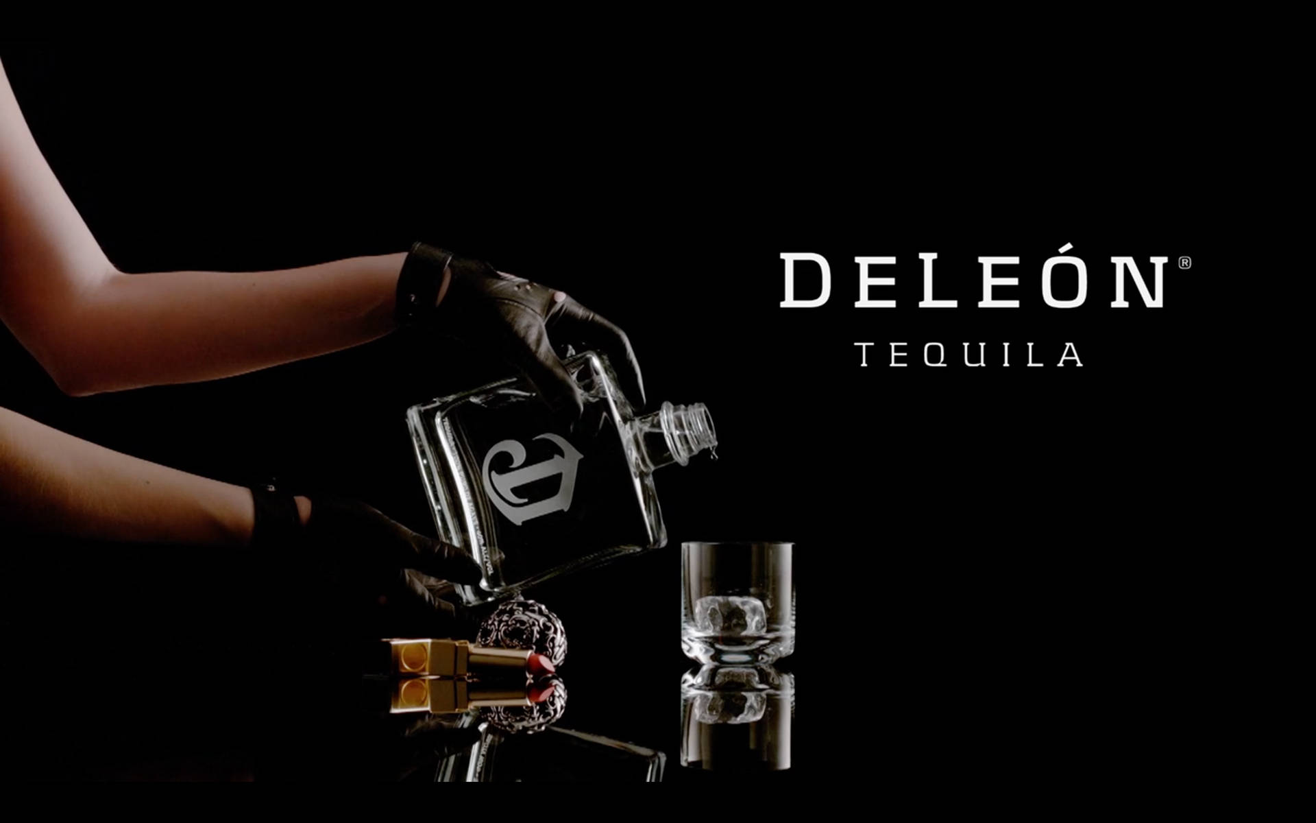Deleón Tequila Poured From Bottle To Glass Picture