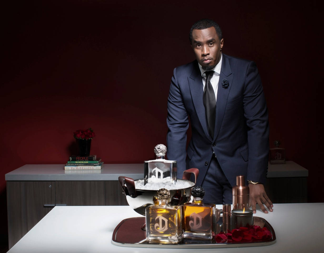 Deleón Tequila Served To Sean Diddy Combs Wallpaper