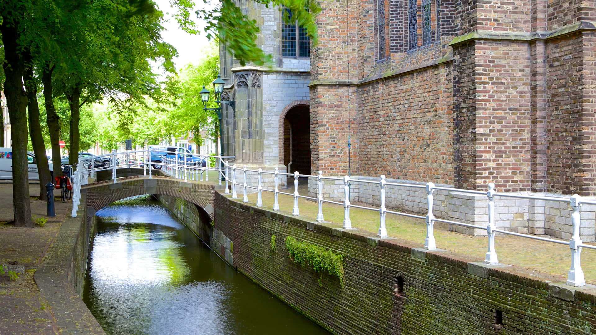 Delft Kanaal En Architectuur Achtergrond