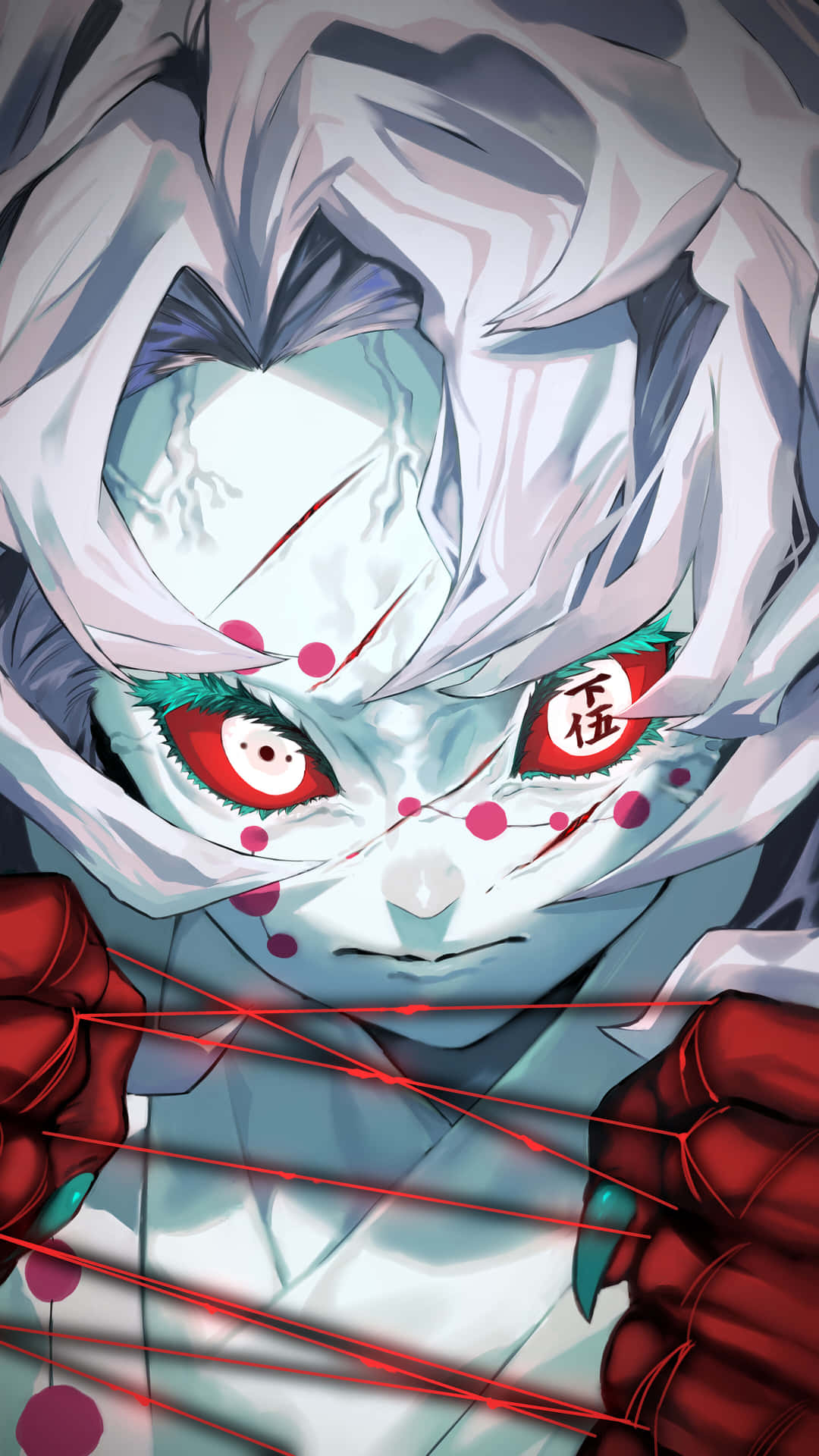 En hvid anime pige med røde øjne og blodige hænder holder en katana. Wallpaper