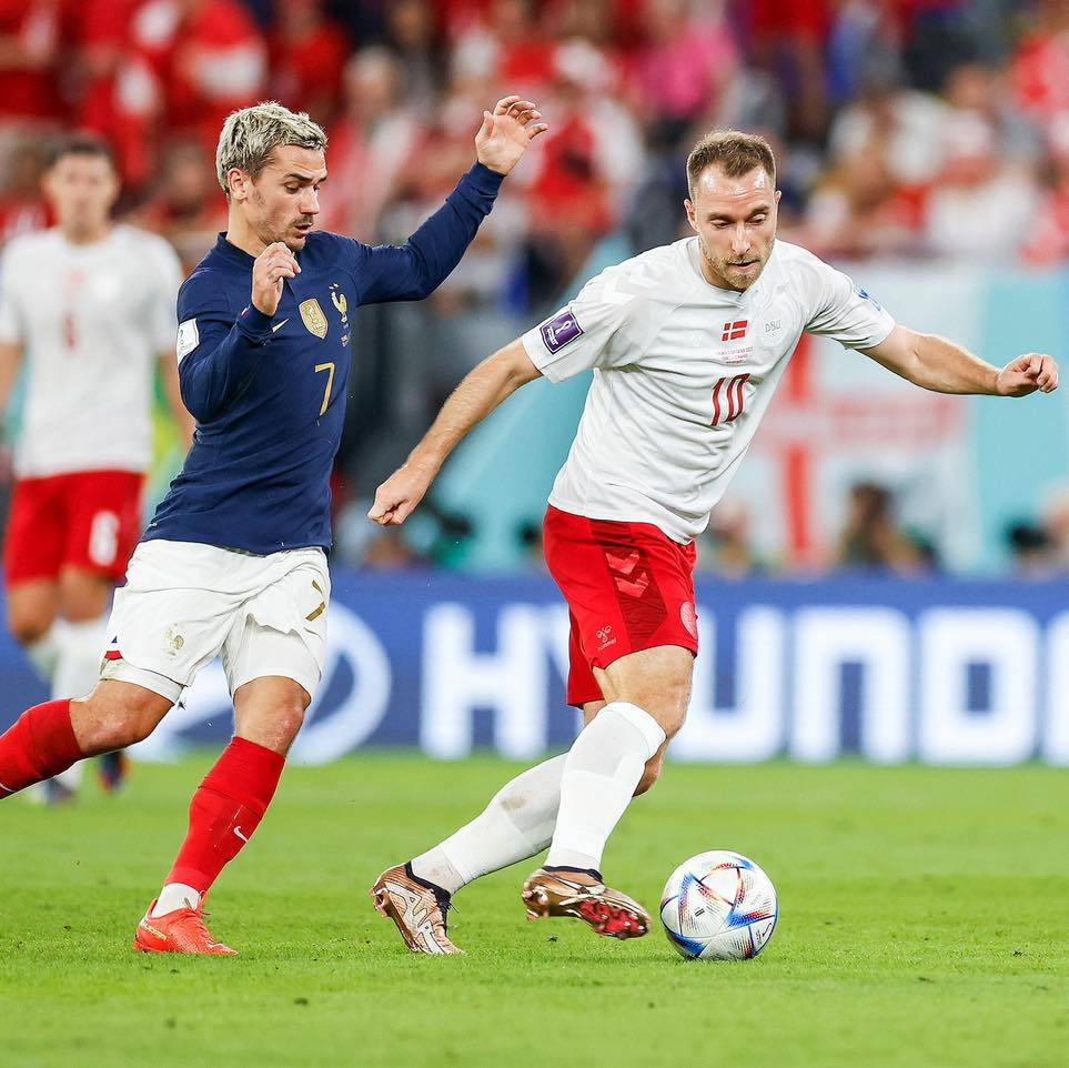 Denmark National Football Team Eriksen Versus France Wallpaper