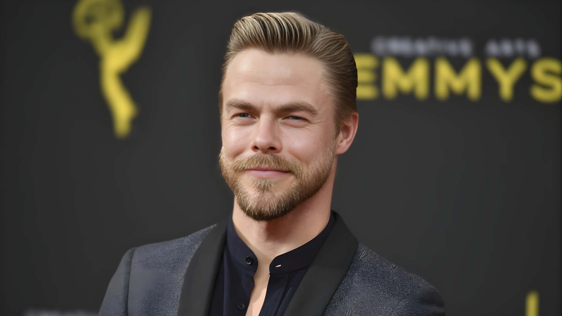 Derek Hough At Emmy Awards Wallpaper