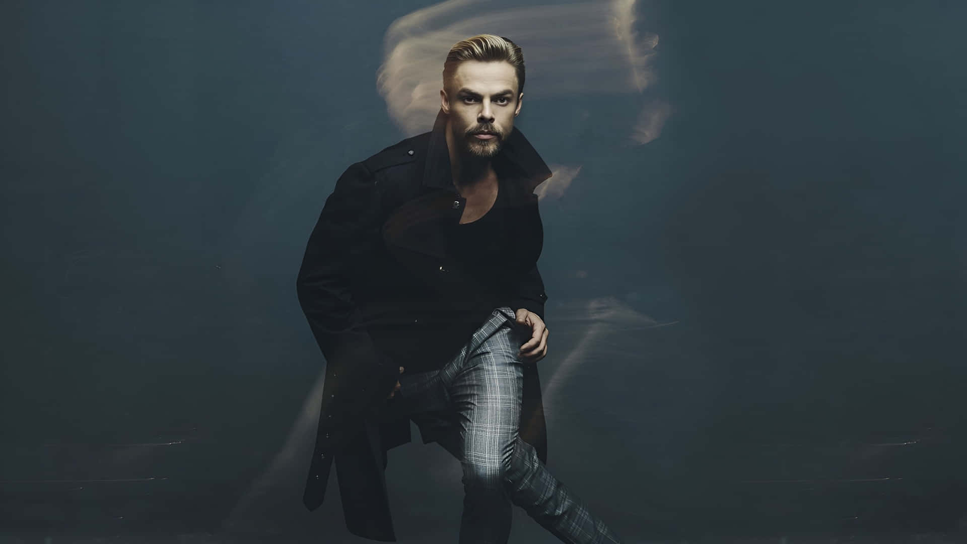Derek Hough Dance Performance Wallpaper