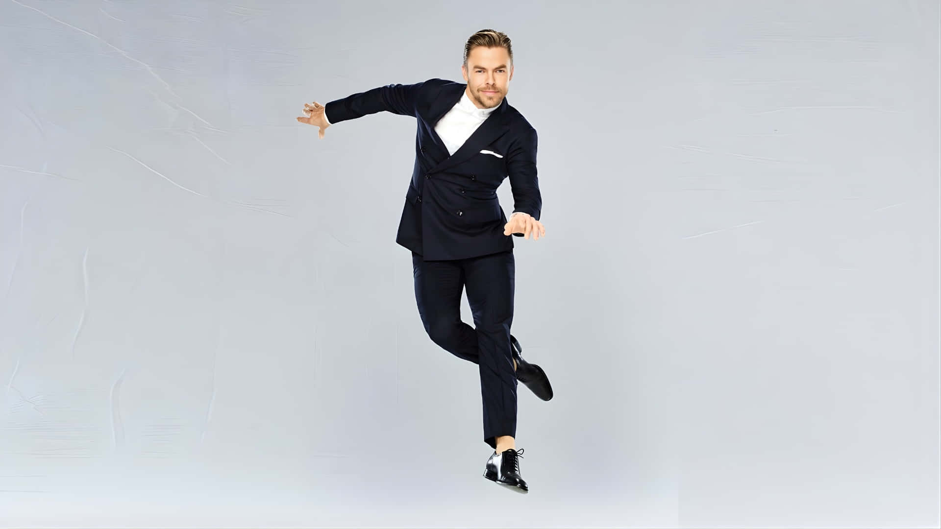 Derek Hough Dance Performance Wallpaper