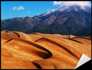 Desert_ Dunes_with_ Mountain_ Backdrop.jpg PNG