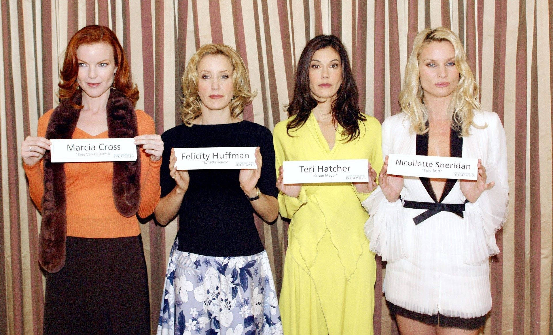 Desperate Housewives With Name Tags Wallpaper