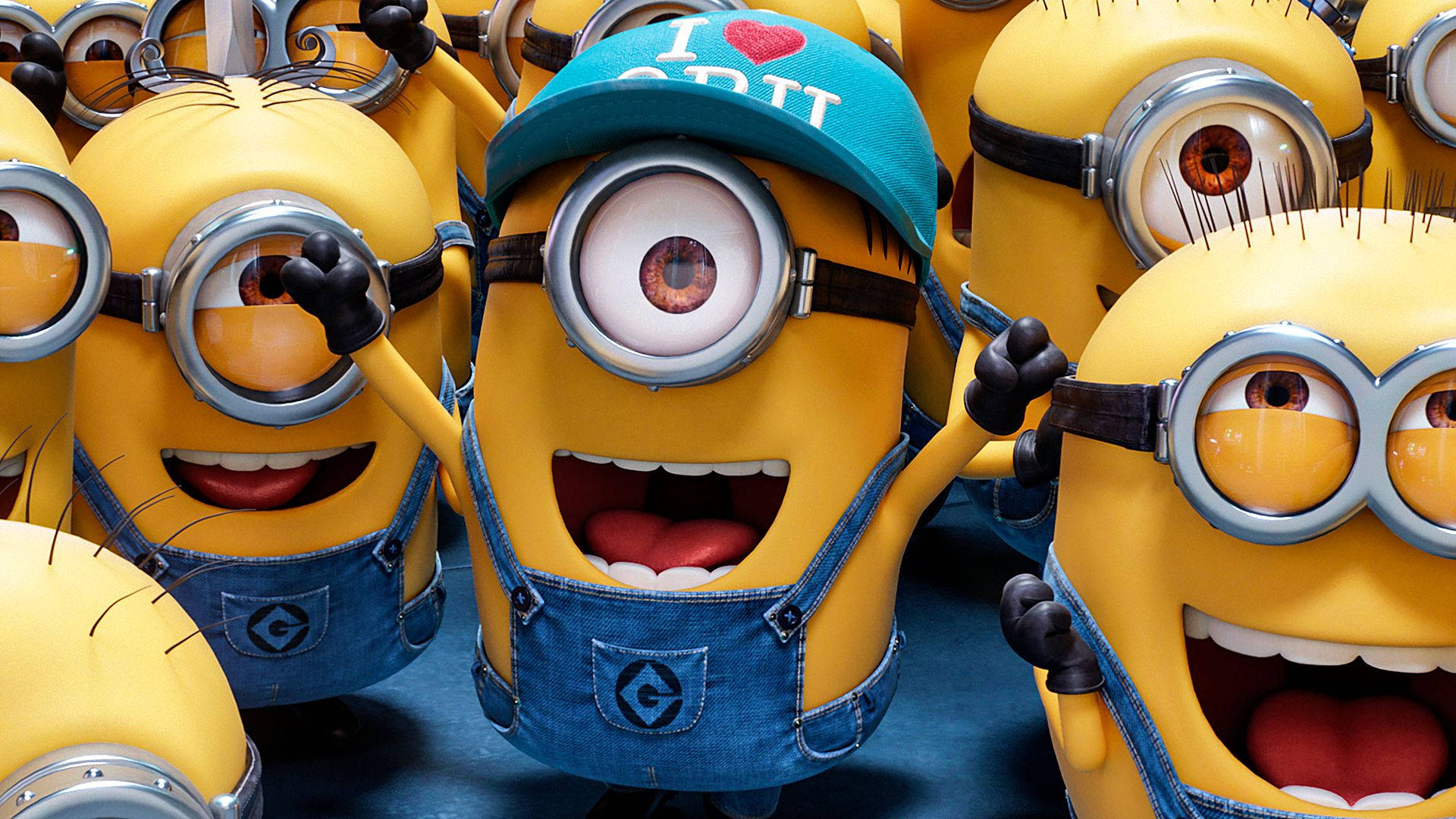 Despicable Me 3 Minions Smiling Widely Background