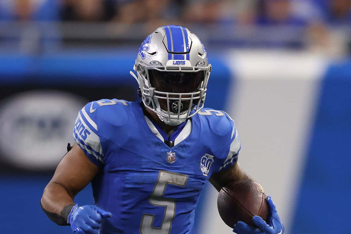 Detroit Lions Player In Action Wallpaper