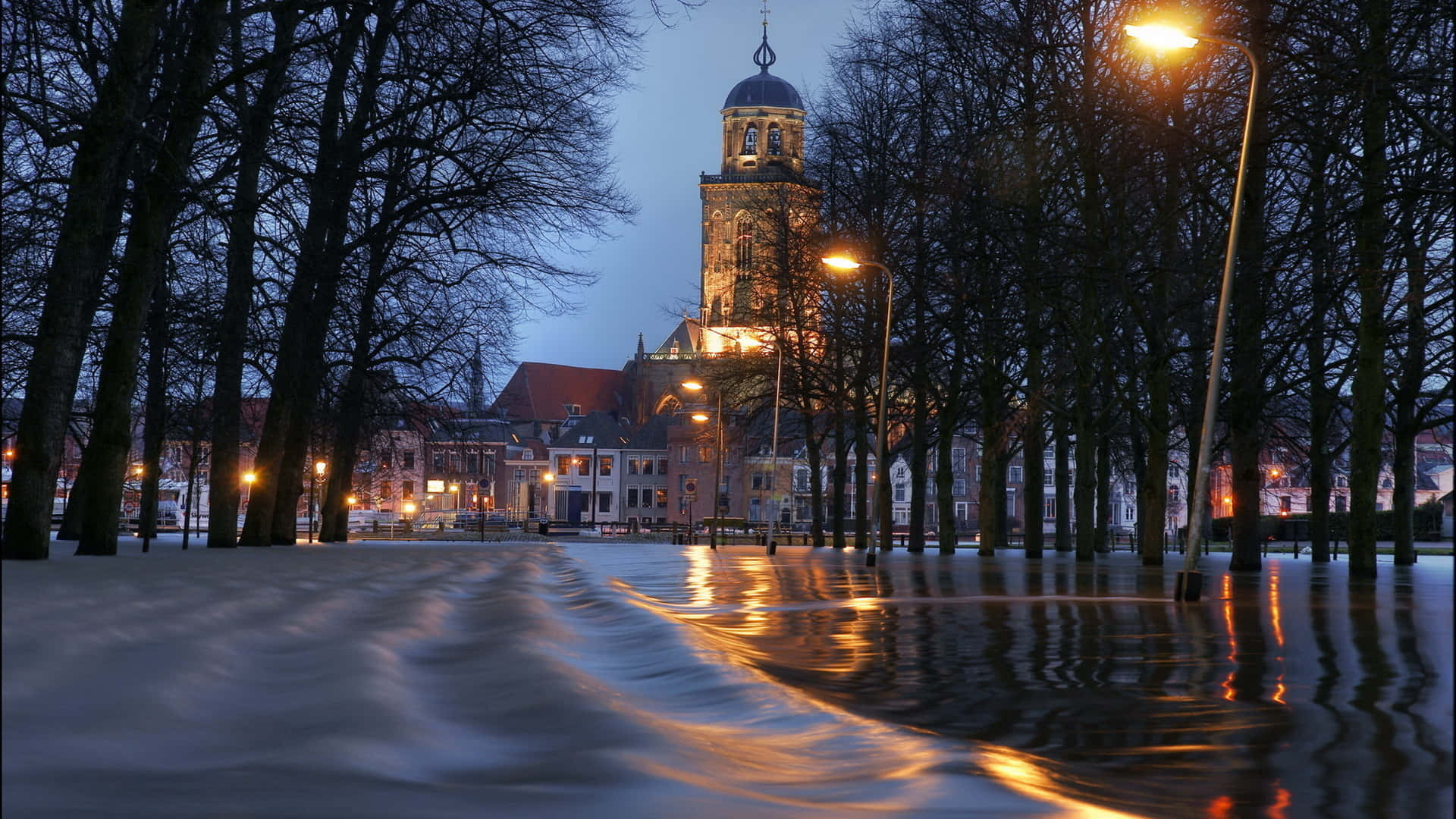 Deventer Evensong Twilight View Wallpaper