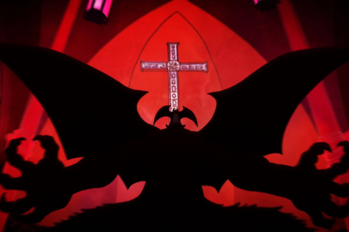 "A Chilling Moment of Reflection in Devilman Crybaby" Wallpaper