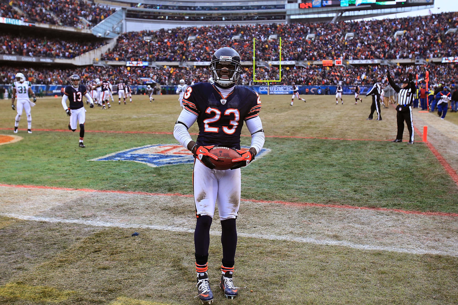 Devin Hester On The Field Wallpaper