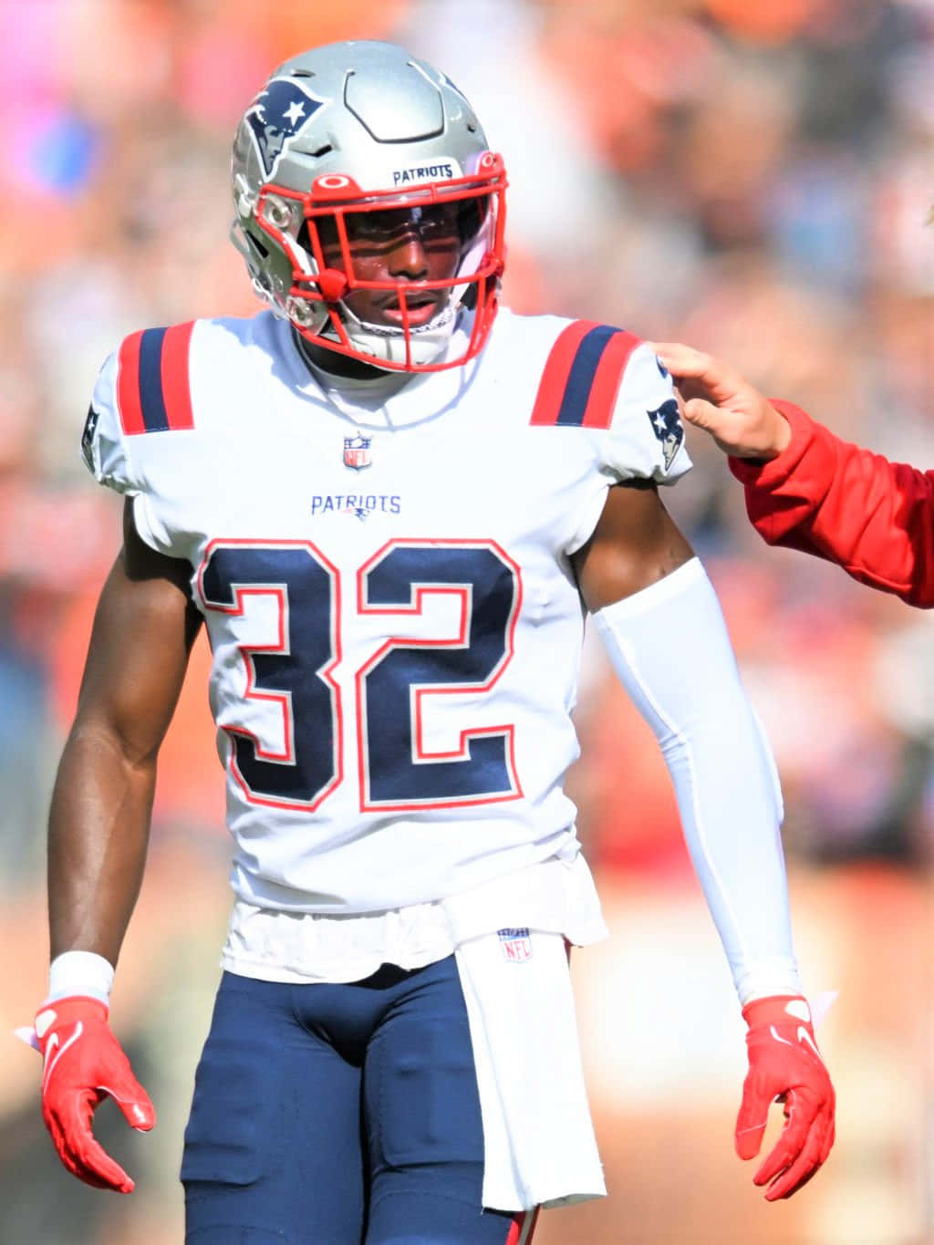 Devin Mccourty En Action Sur Le Terrain Fond d'écran