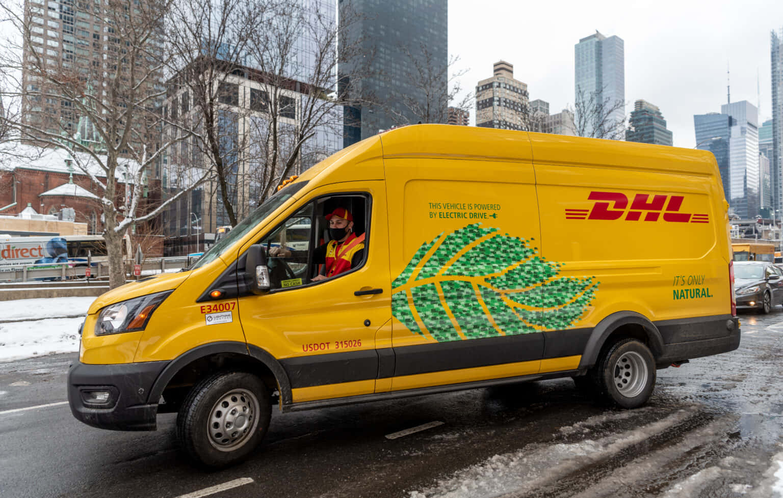 Faster delivery with DHL Global Express