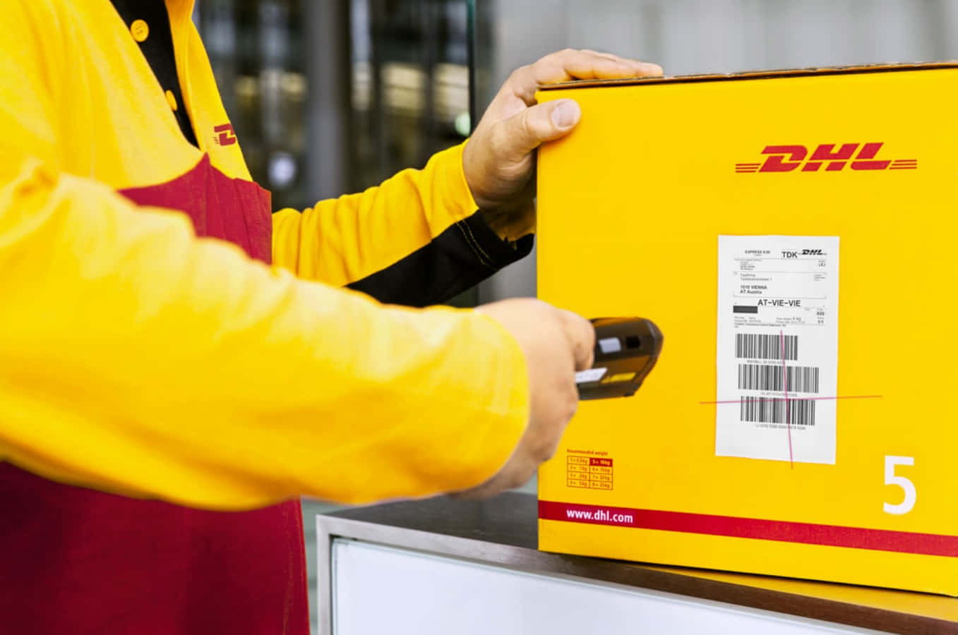 Get connected with DHL, the world’s leading mail and express delivery service