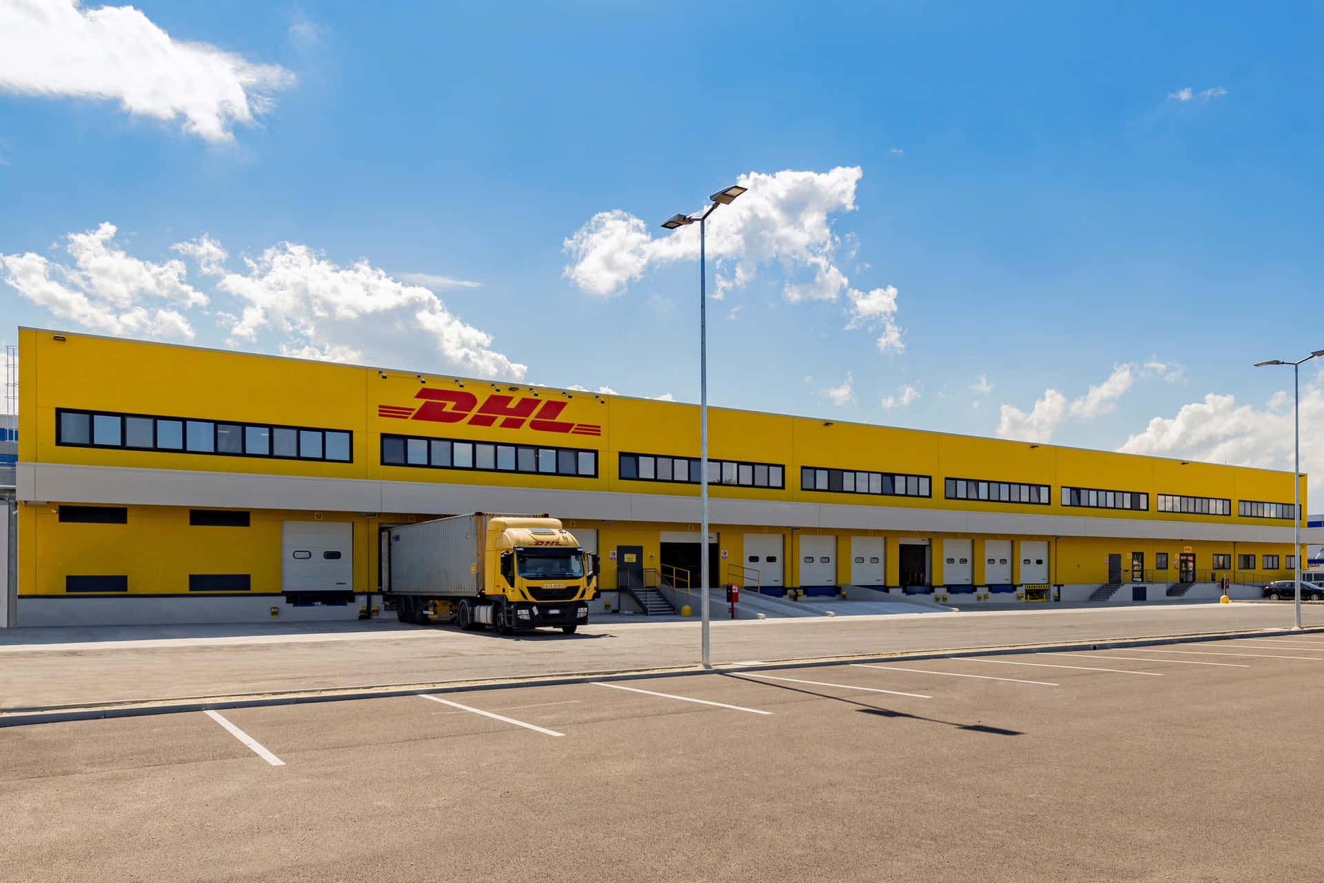DHL: Your international freight partner