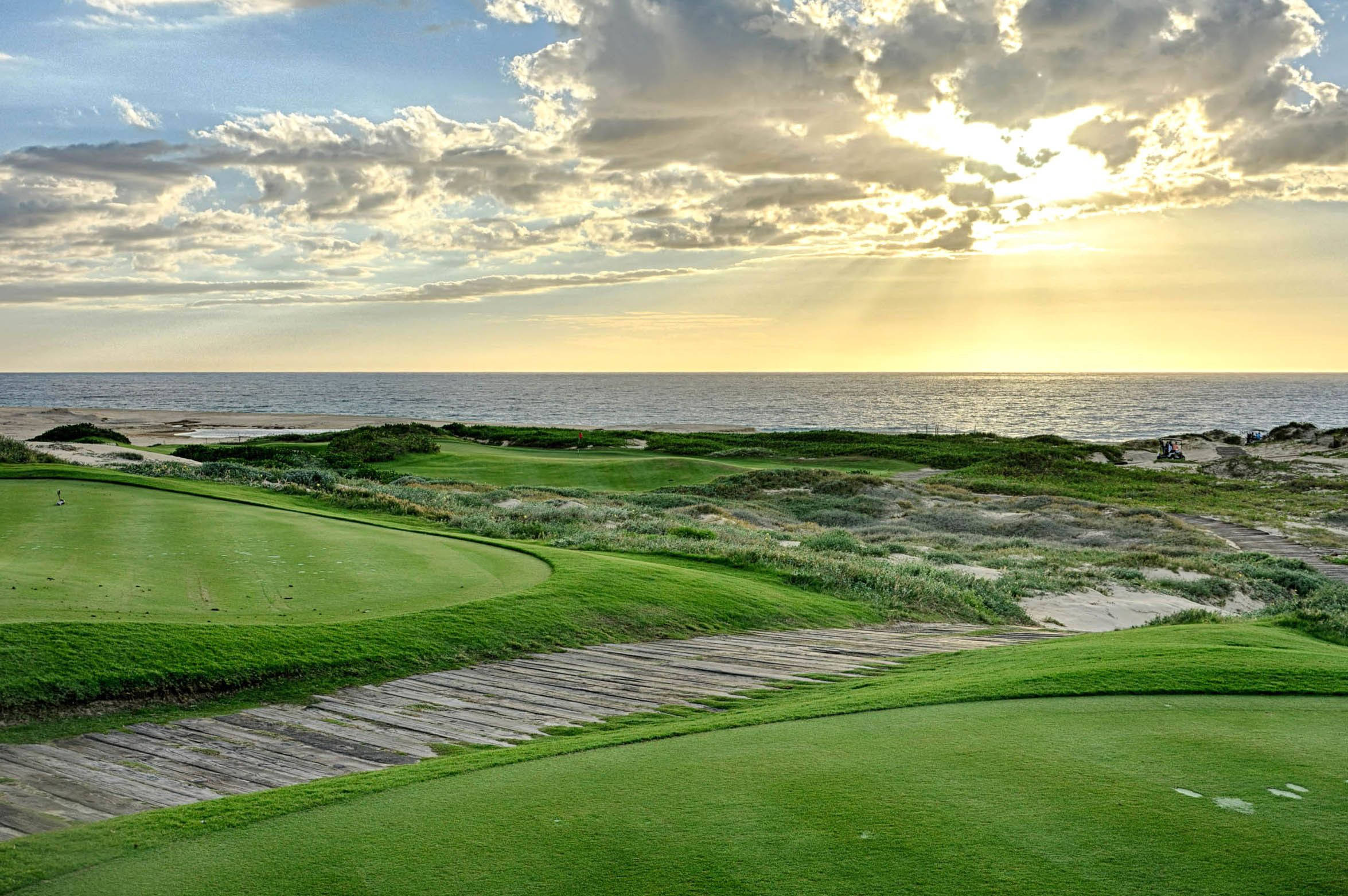 Diamante Dunes Cool Golf Course Picture