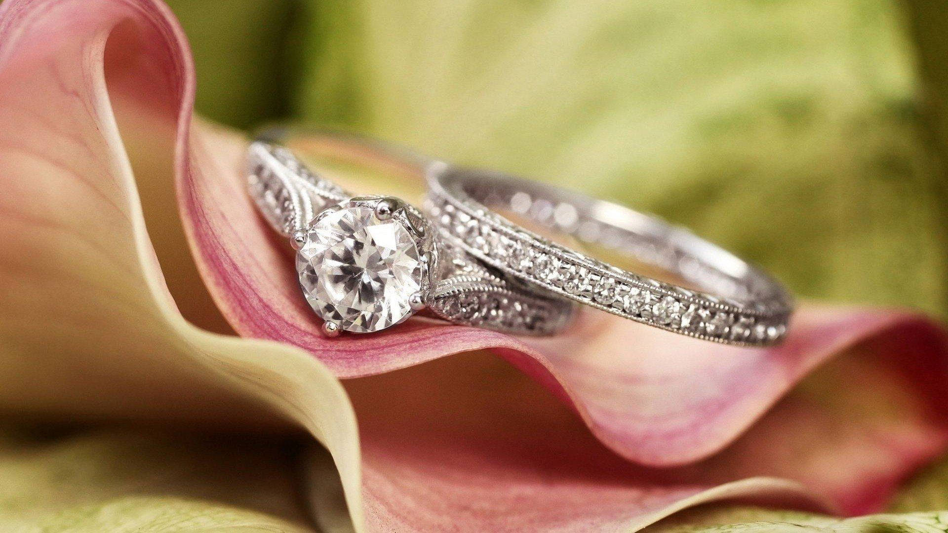 Diamond Silver Wedding Rings