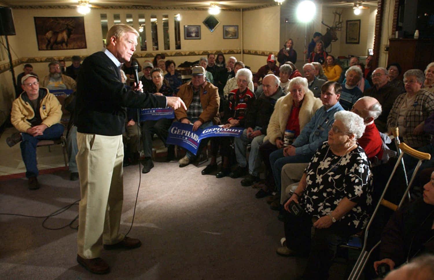 Dick Gephardt Campaigning Wallpaper