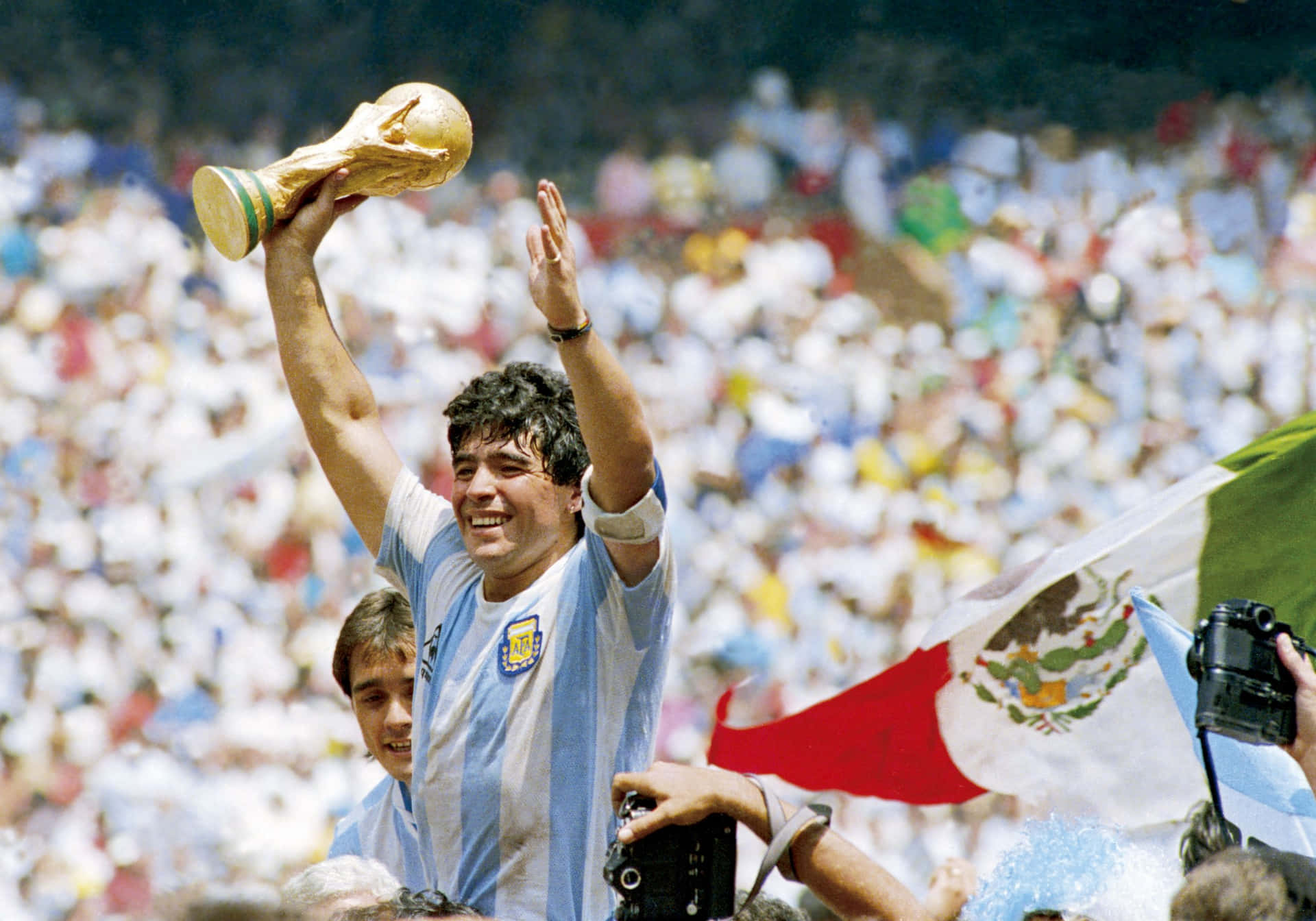 Diego Maradona Fifa World Cup Fc Barcelona Wallpaper