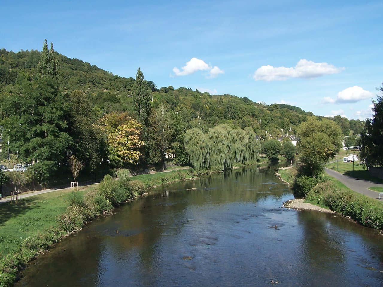 Diekirch Rivier Sûre Landschap Achtergrond