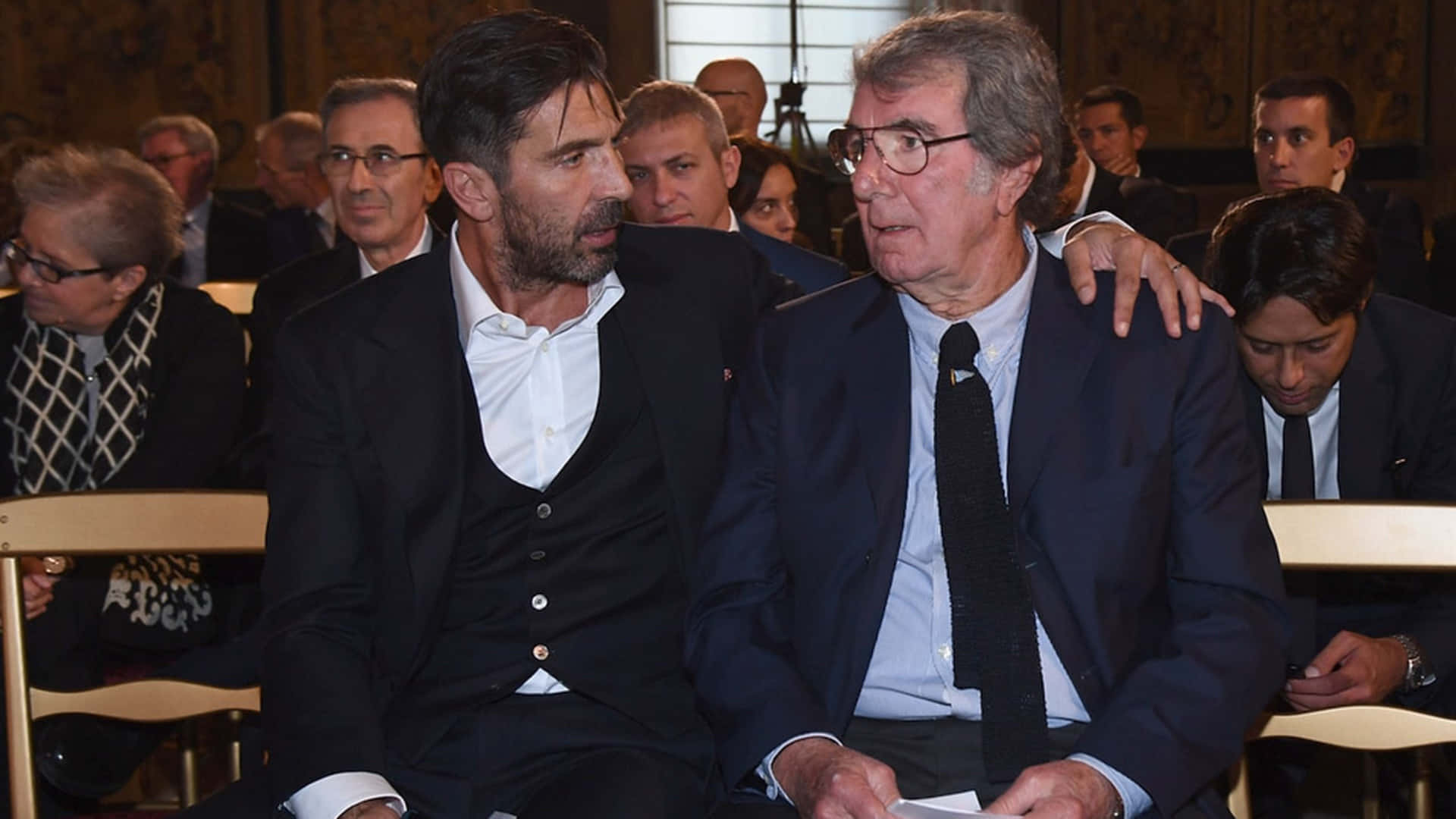 Dino Zoff And Gianluigi Buffon Wallpaper