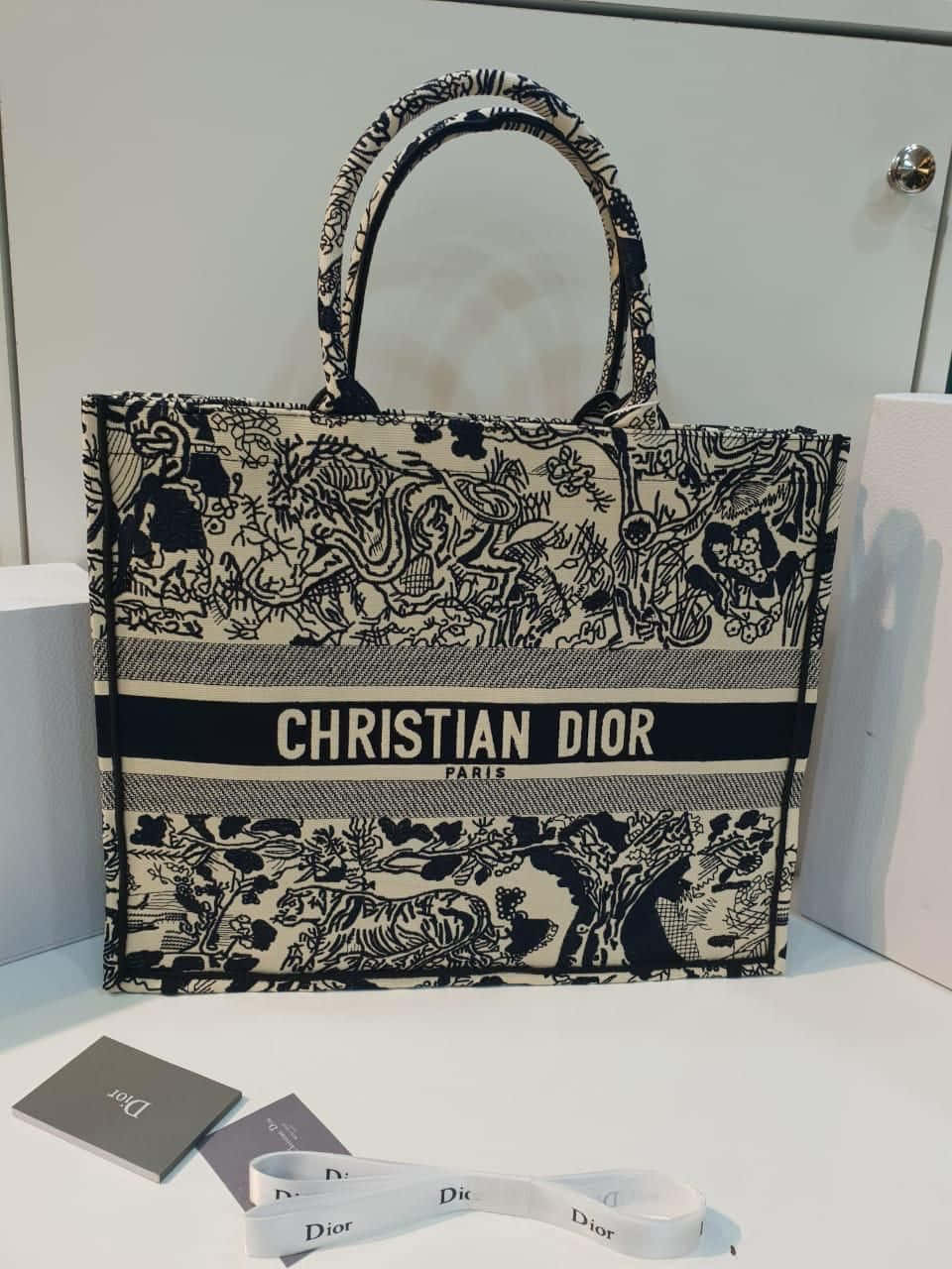 Dior- Enhance Your Style