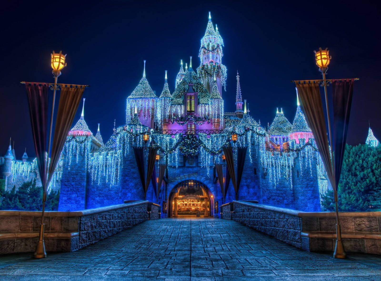 Disneyweihnachten Magisches Schloss Wallpaper