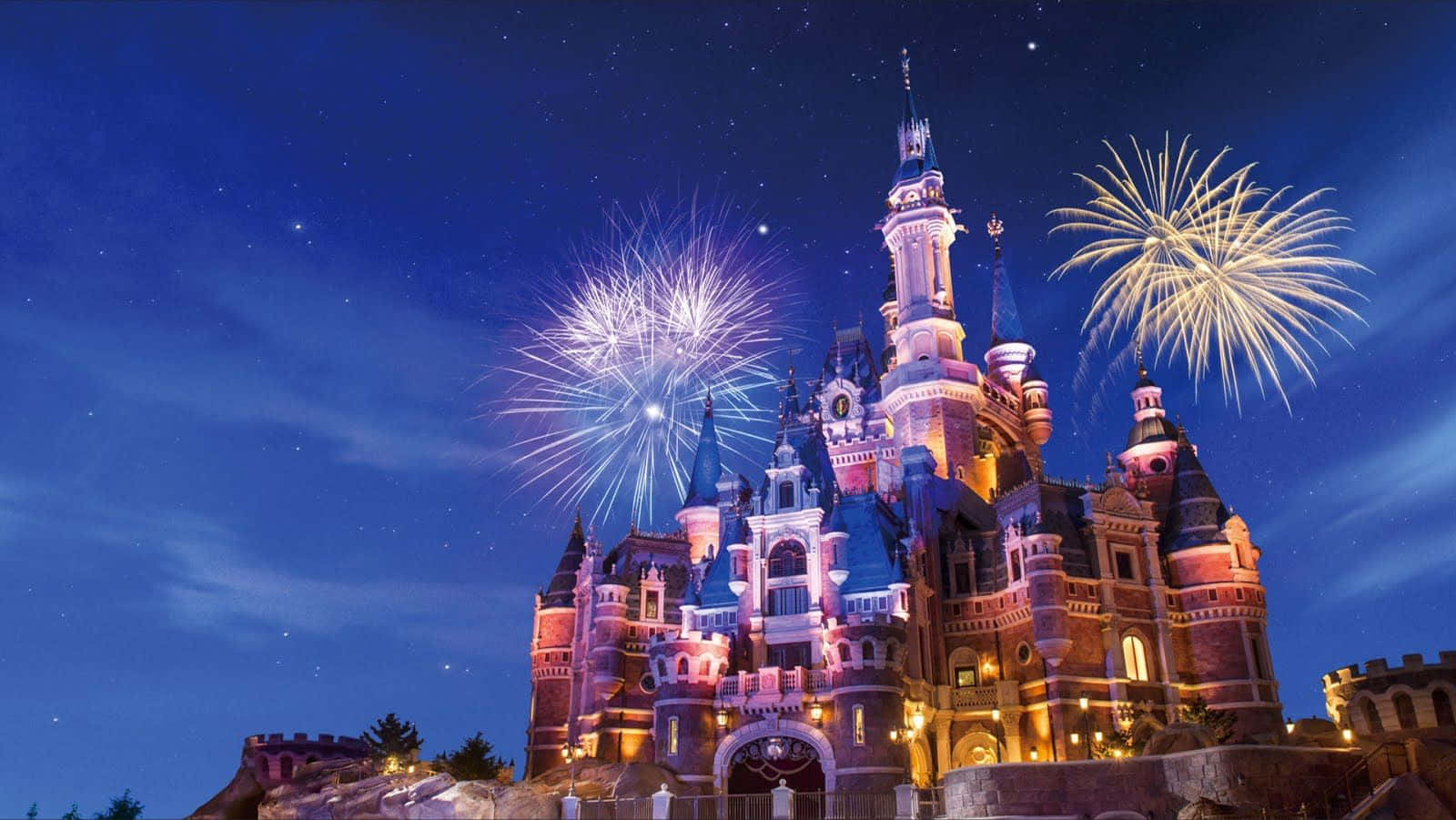 Magnificent Disney Happy New Year Theme Wallpaper