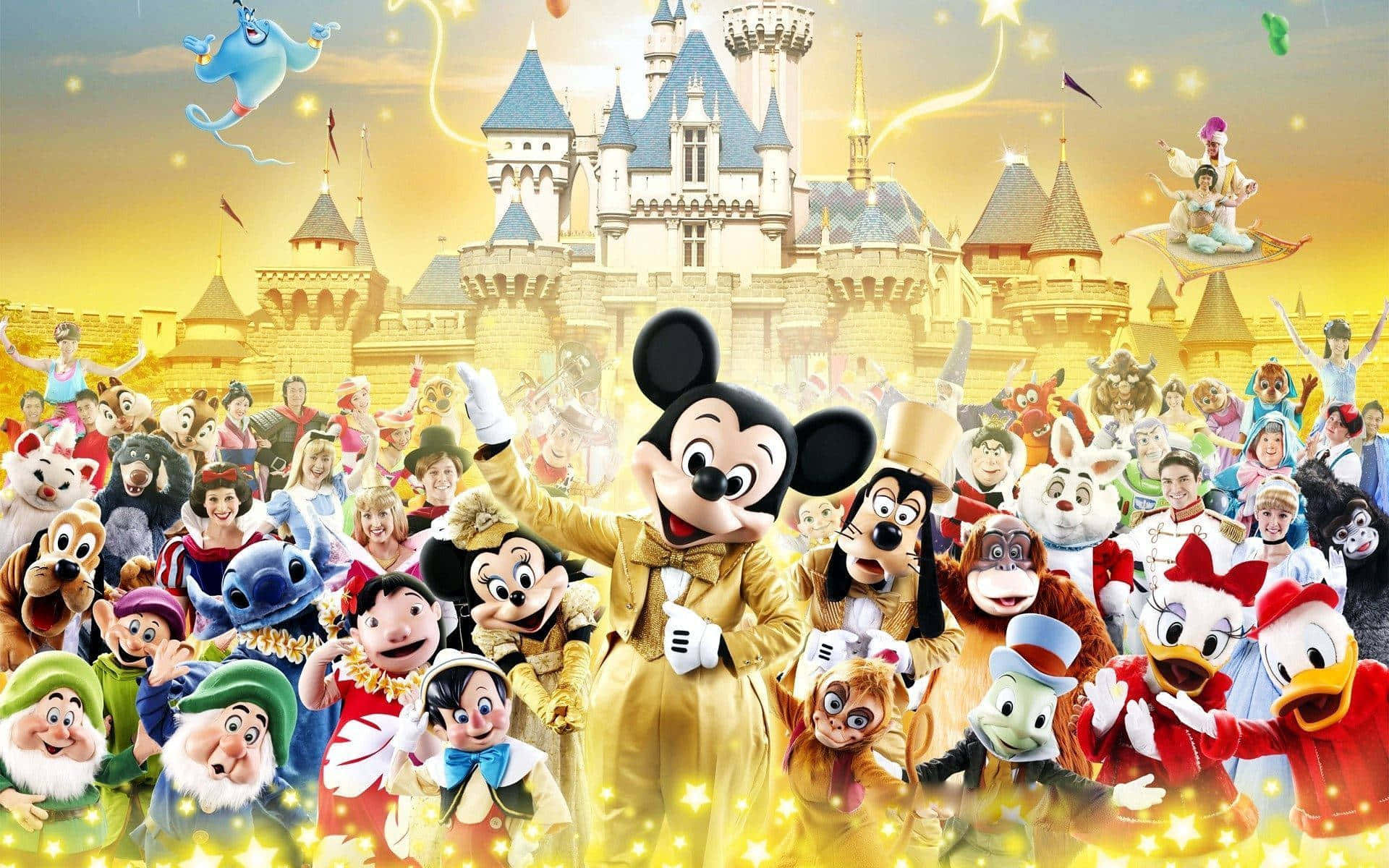 Mickey og Minnie Mouse smiler strålende til publikum på Disney Mac wallpaper. Wallpaper