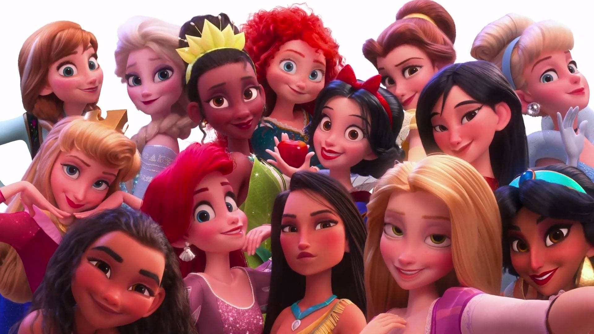 Disney Princesses Selfie Time