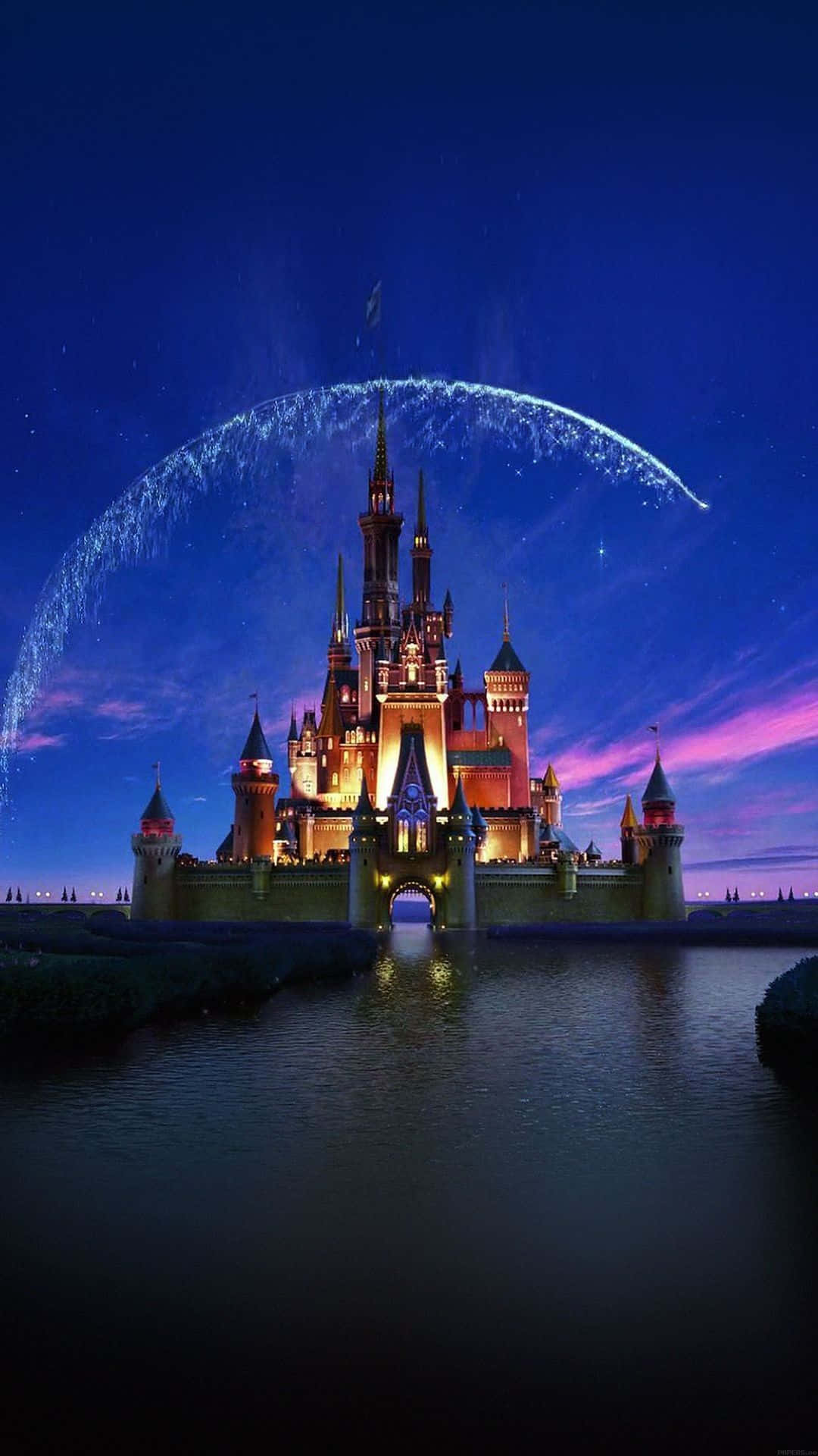 Erlebensie Den Zauber Von Disney World Mit Einem Iphone. Wallpaper