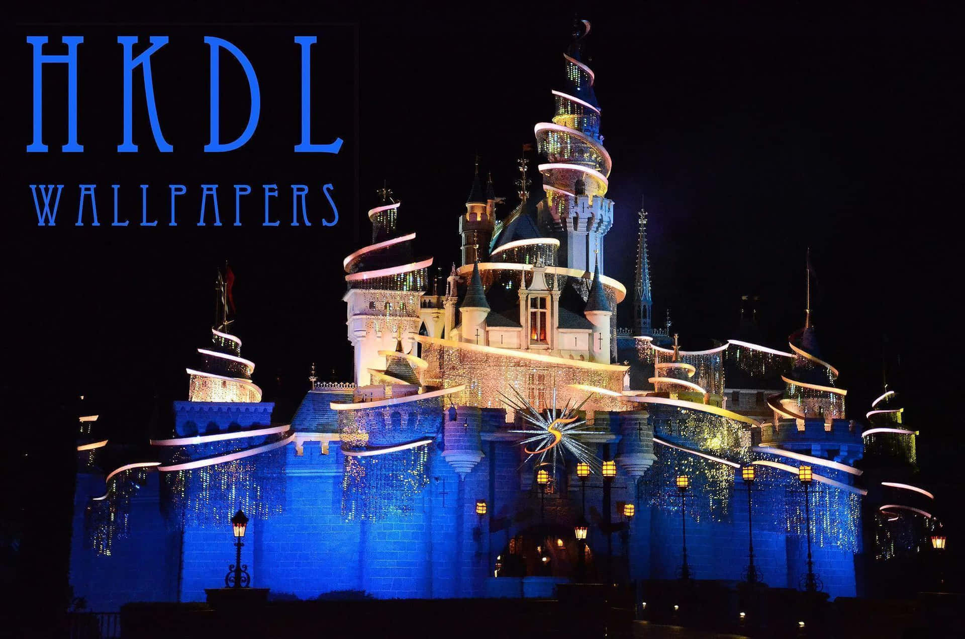 Njutav Dina Favorit Disney Karaktärers Oändliga Äventyr På Disneyland.