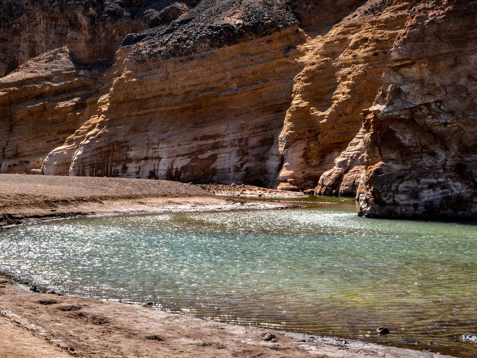 Djiboutilac 'assal – Klares Wasser Wallpaper