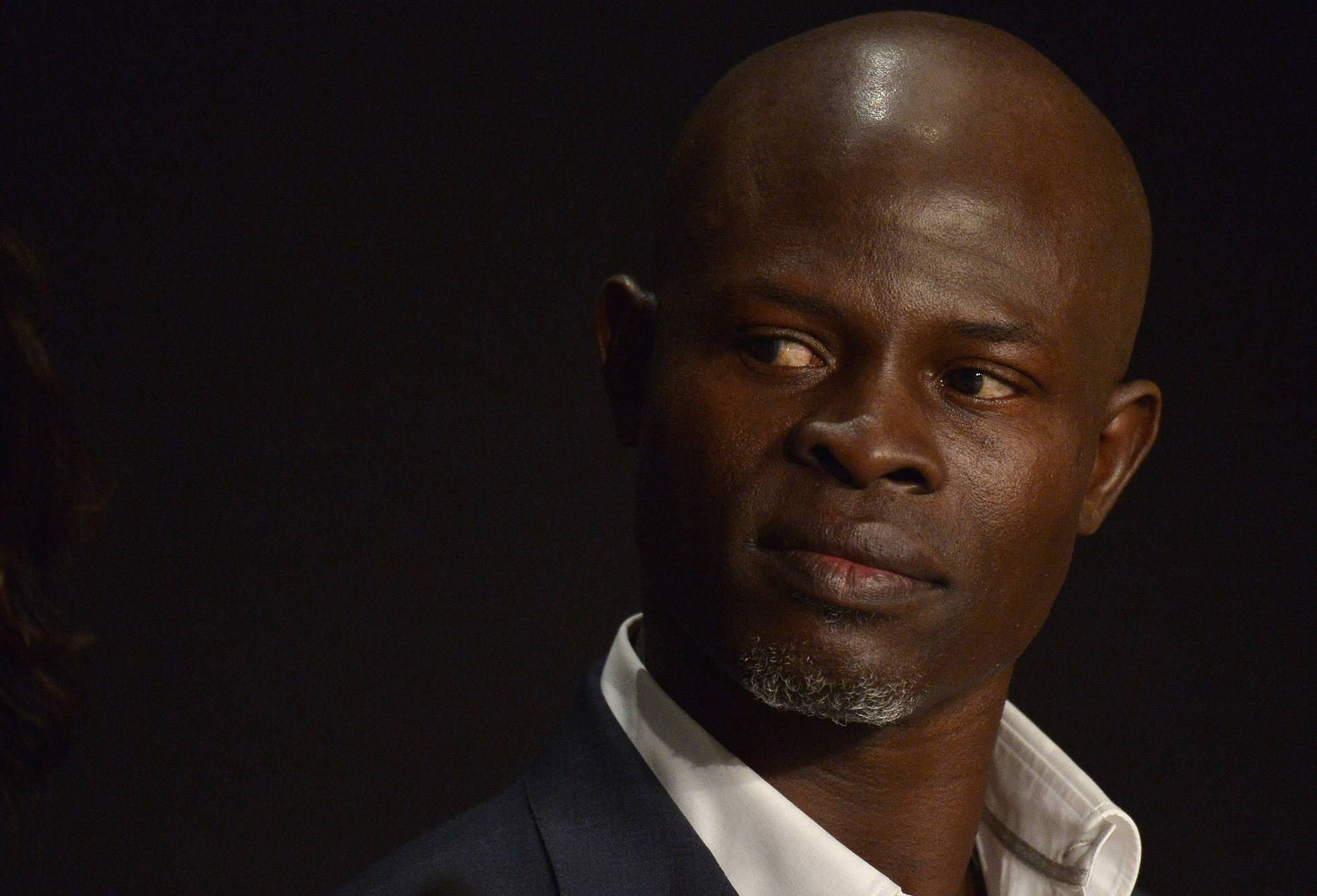 Close-up Portrait of award-winning actor Djimon Hounsou Wallpaper