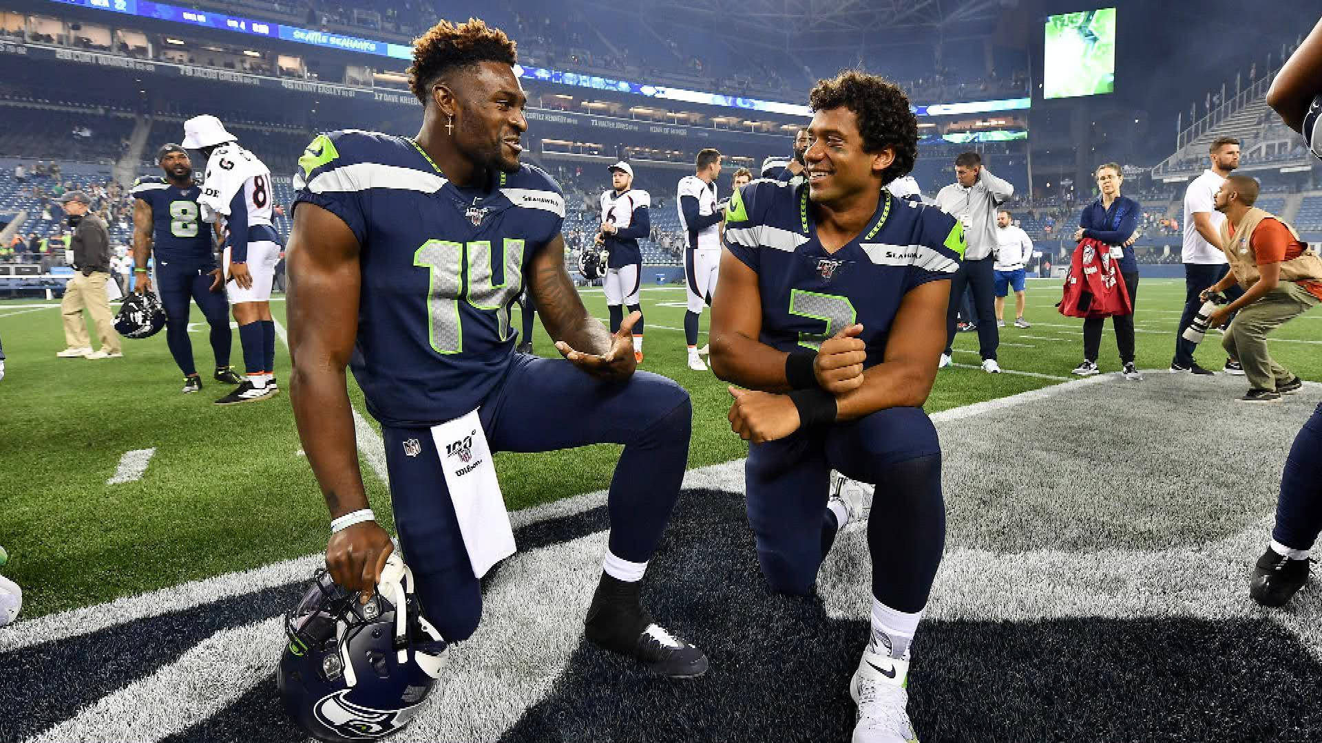 Dk Metcalf And Russell Wilson