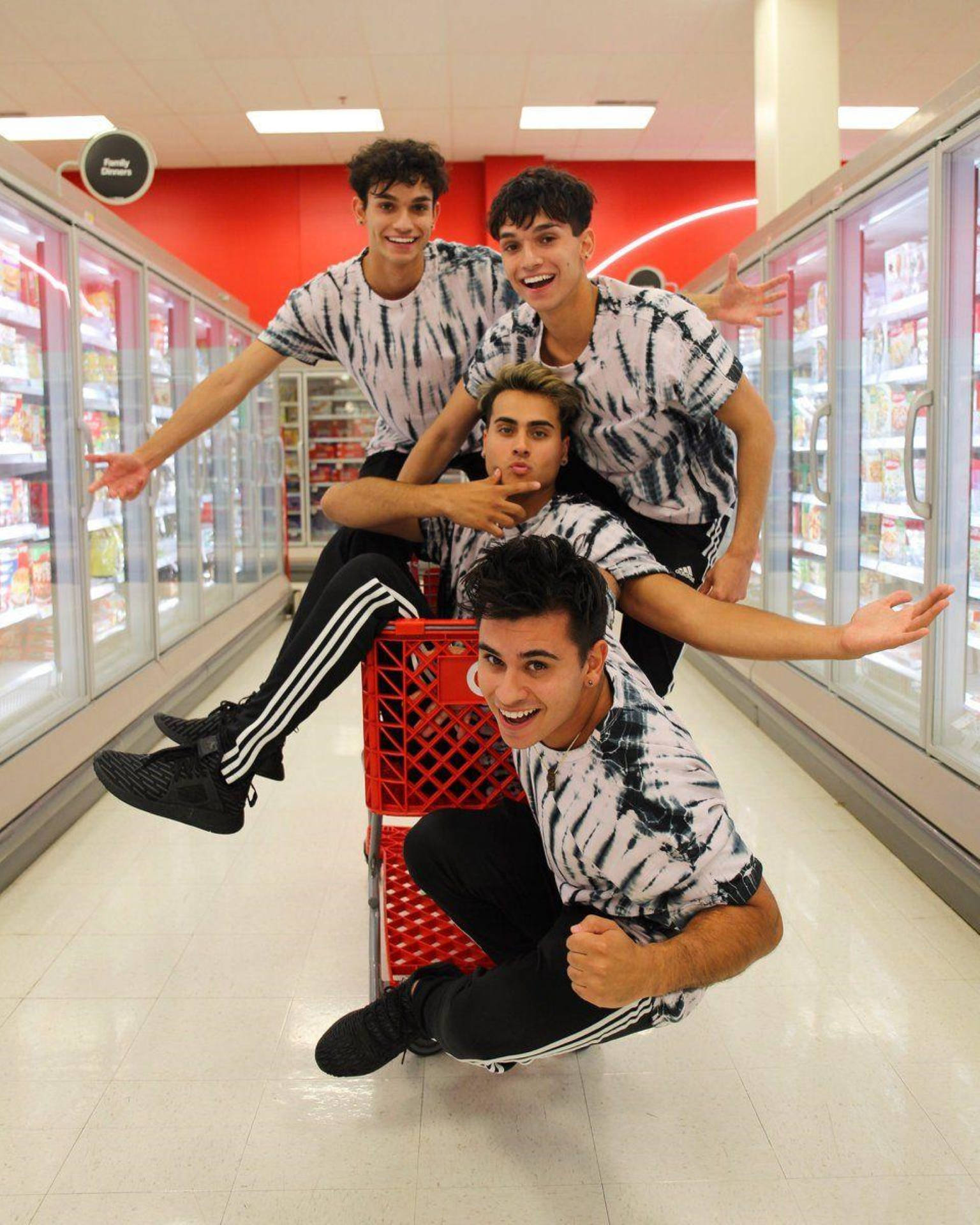 Dobre Brothers At The Grocery Wallpaper