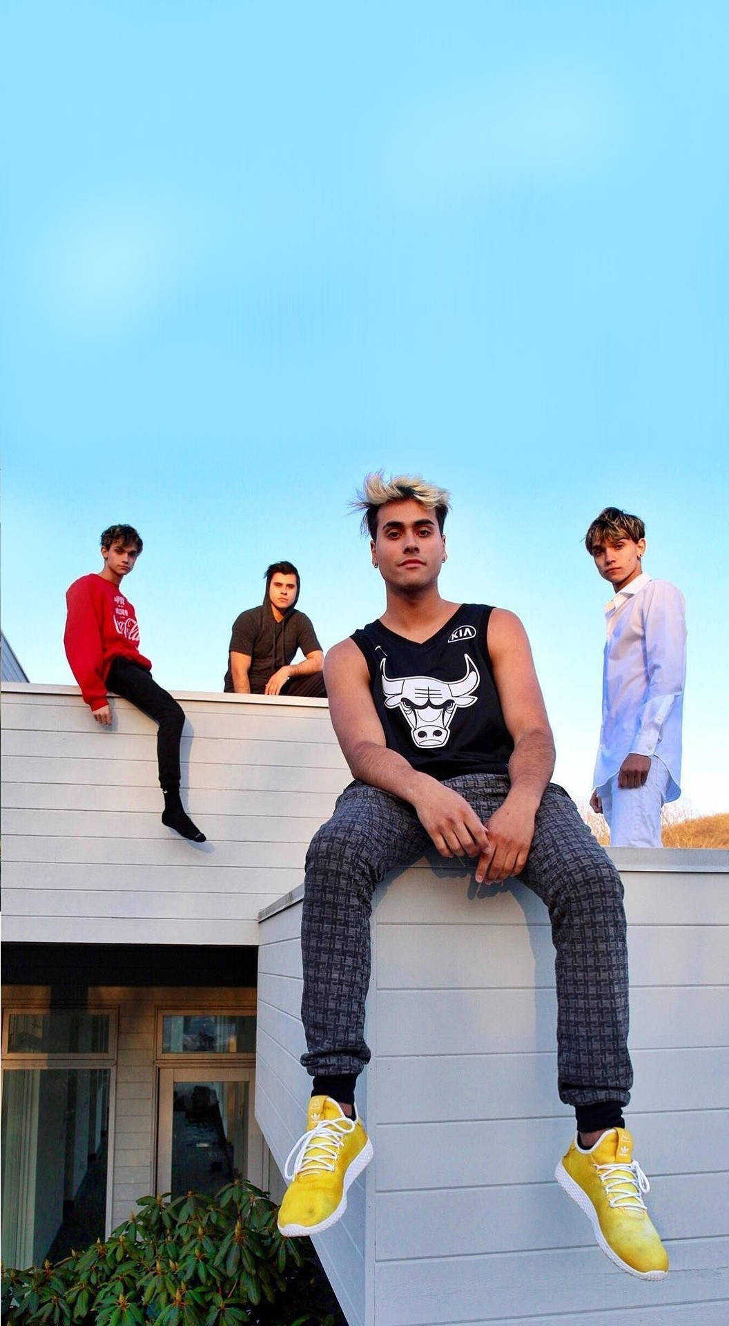 Dobre Brothers On The Roof Wallpaper