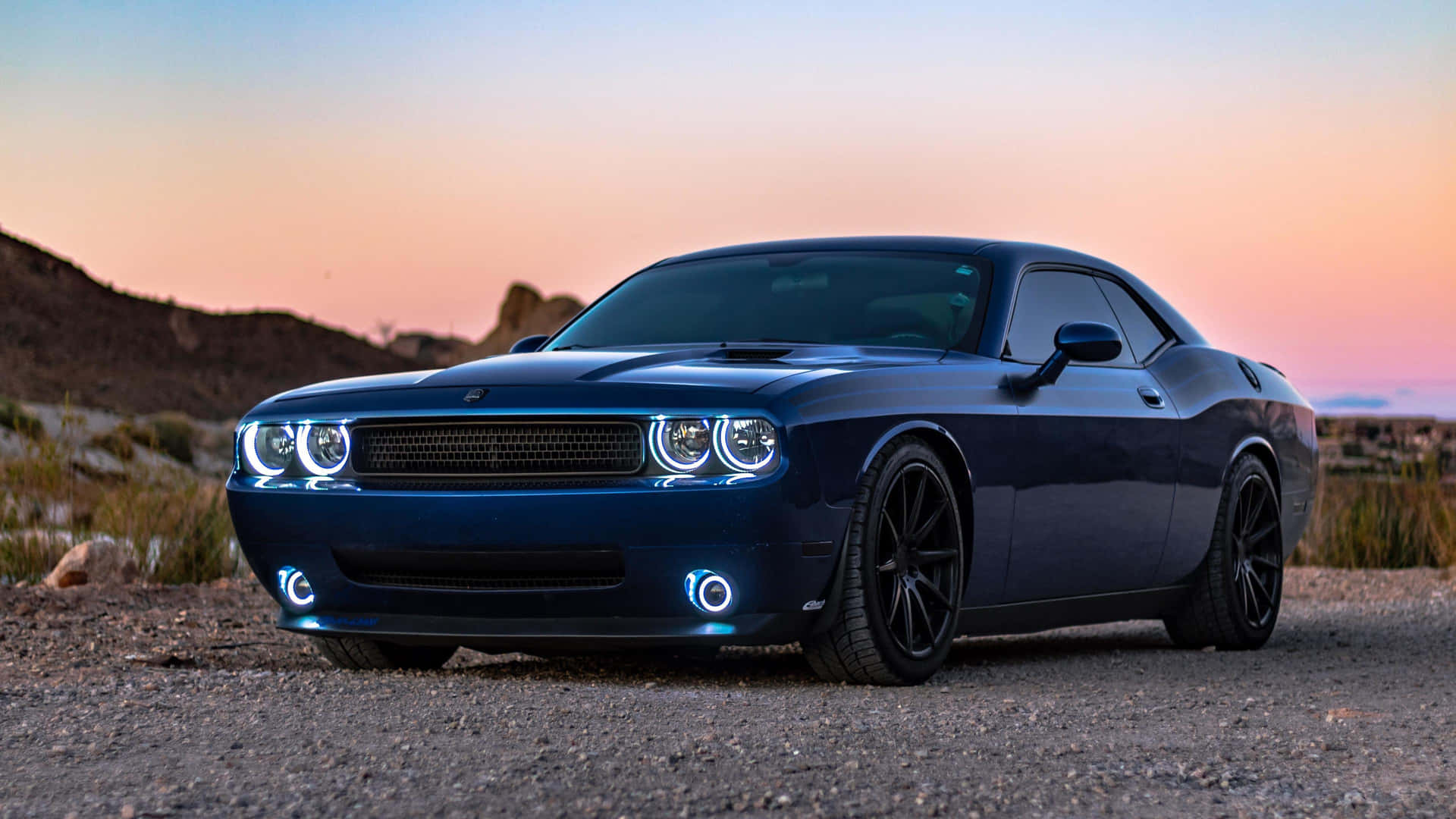 Classic American Muscle: The Dodge Challenger Wallpaper